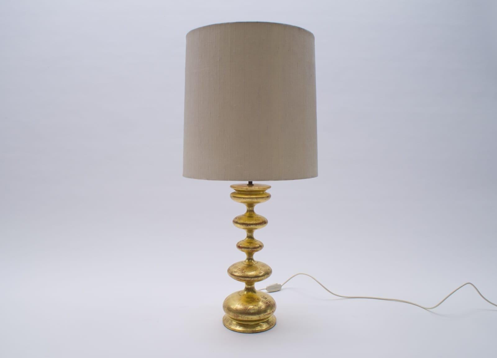 Large Gold-Plated Italian Table Lamp in Hollywood Regency Style, Italy, 1960s In Good Condition In Nürnberg, Bayern