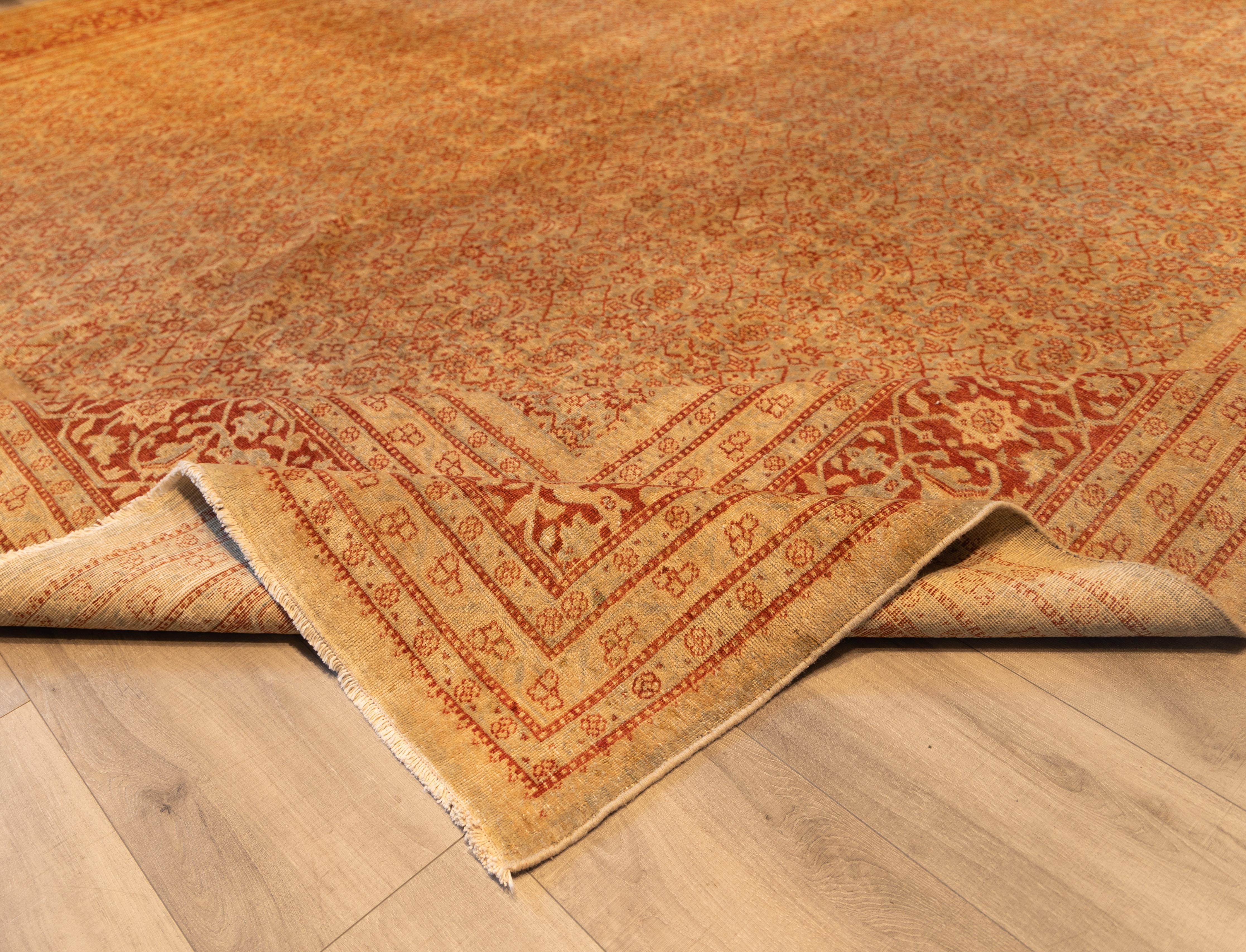 Antique all over design Tabriz early 20th cent. (Wolle) im Angebot