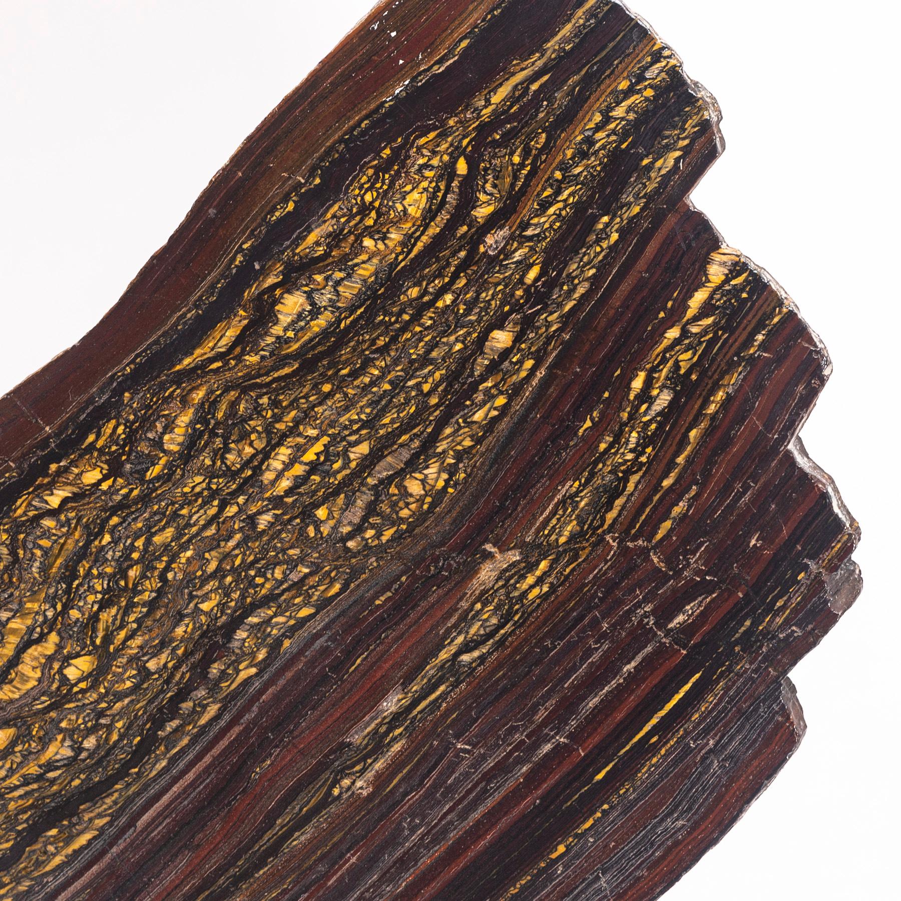 Großer goldener Tiger-Eisenstab aus Südafrika, montiert auf einem maßgefertigten Acrylständer im Angebot 2