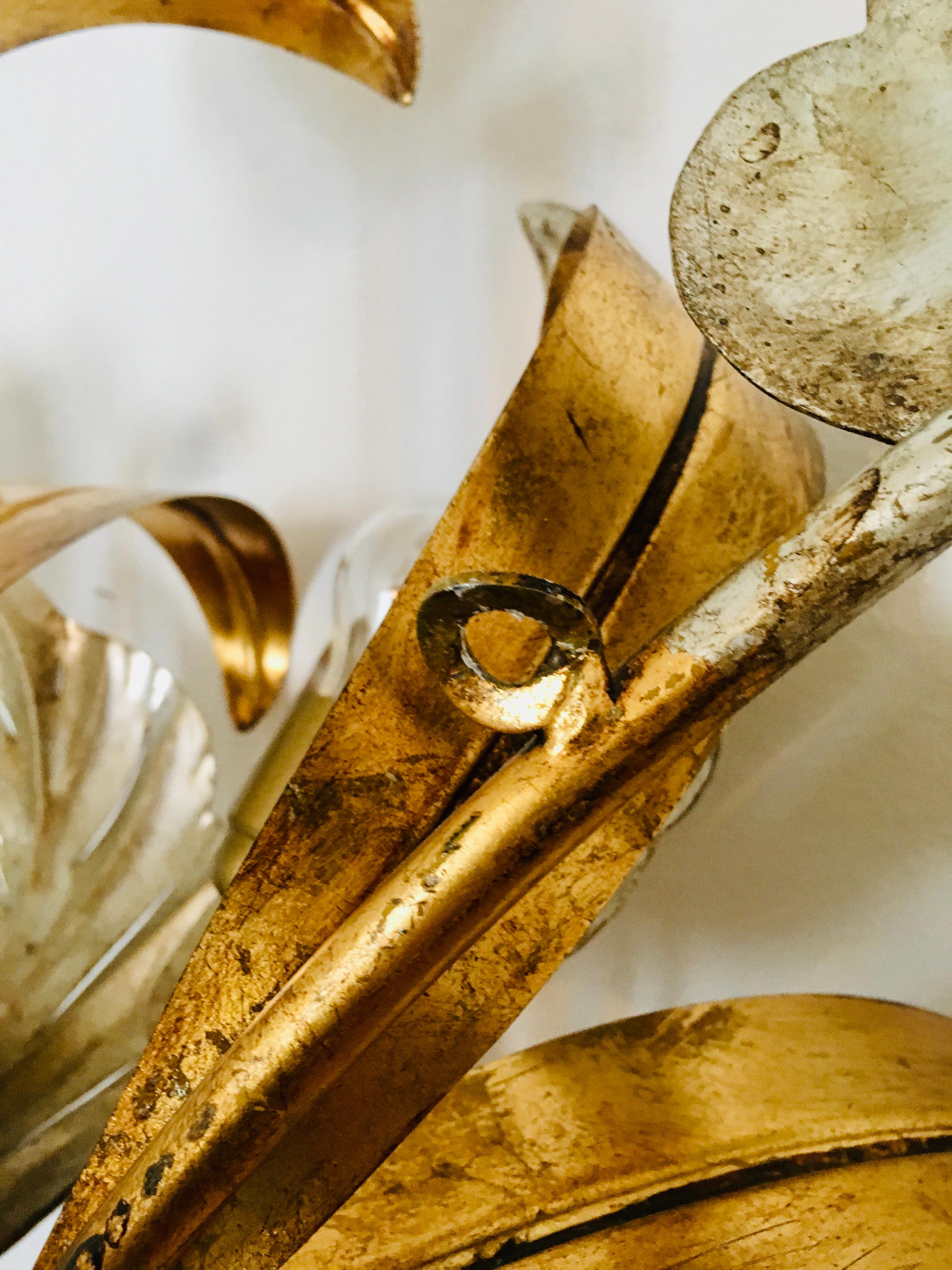 Lámpara de pared dorada grande de Hans Kögl en venta 11