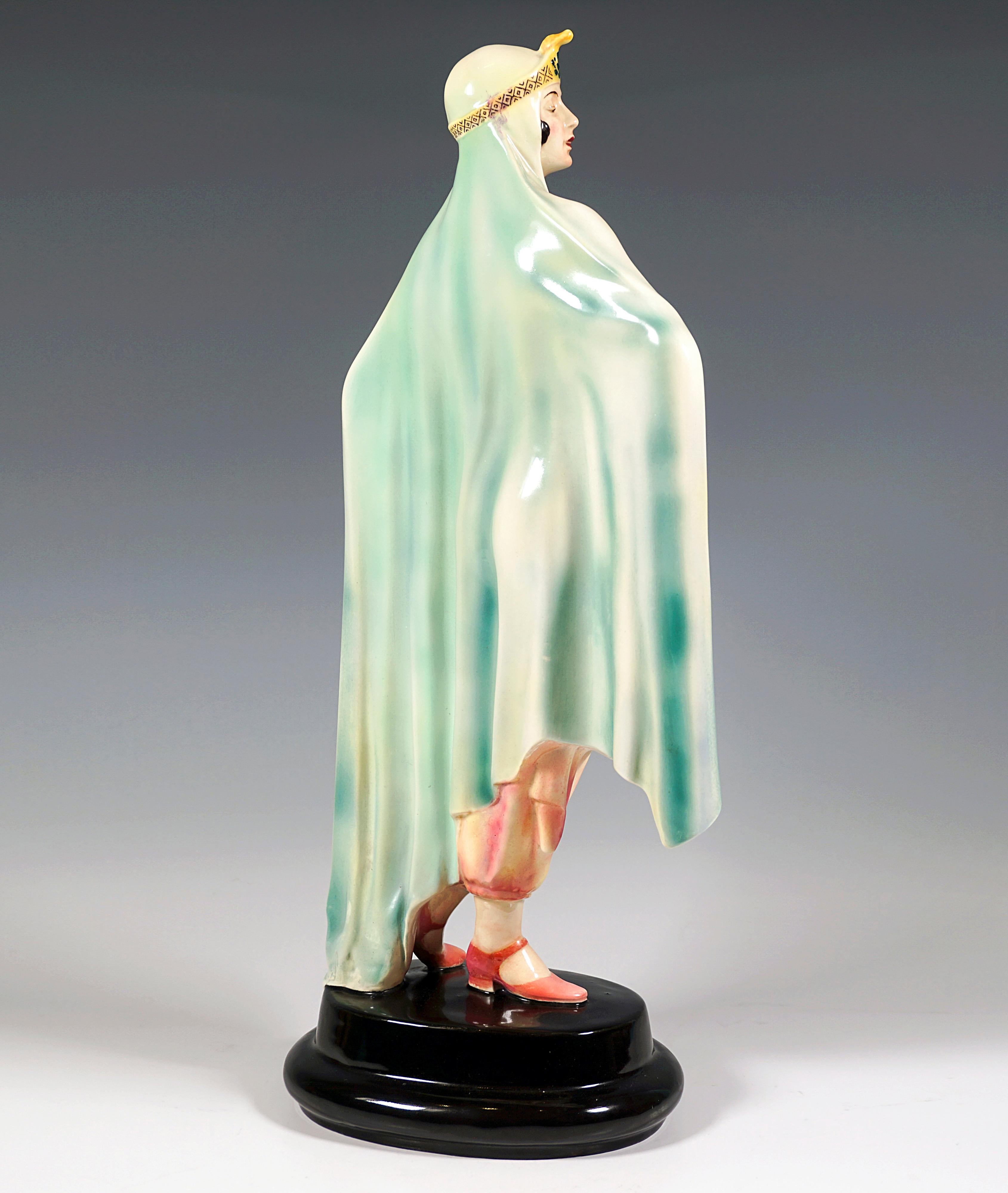Großer Goldscheider Art-Déco- Odalisque „Aida“ von Josef Lorenzl, um 1925 (Art déco) im Angebot