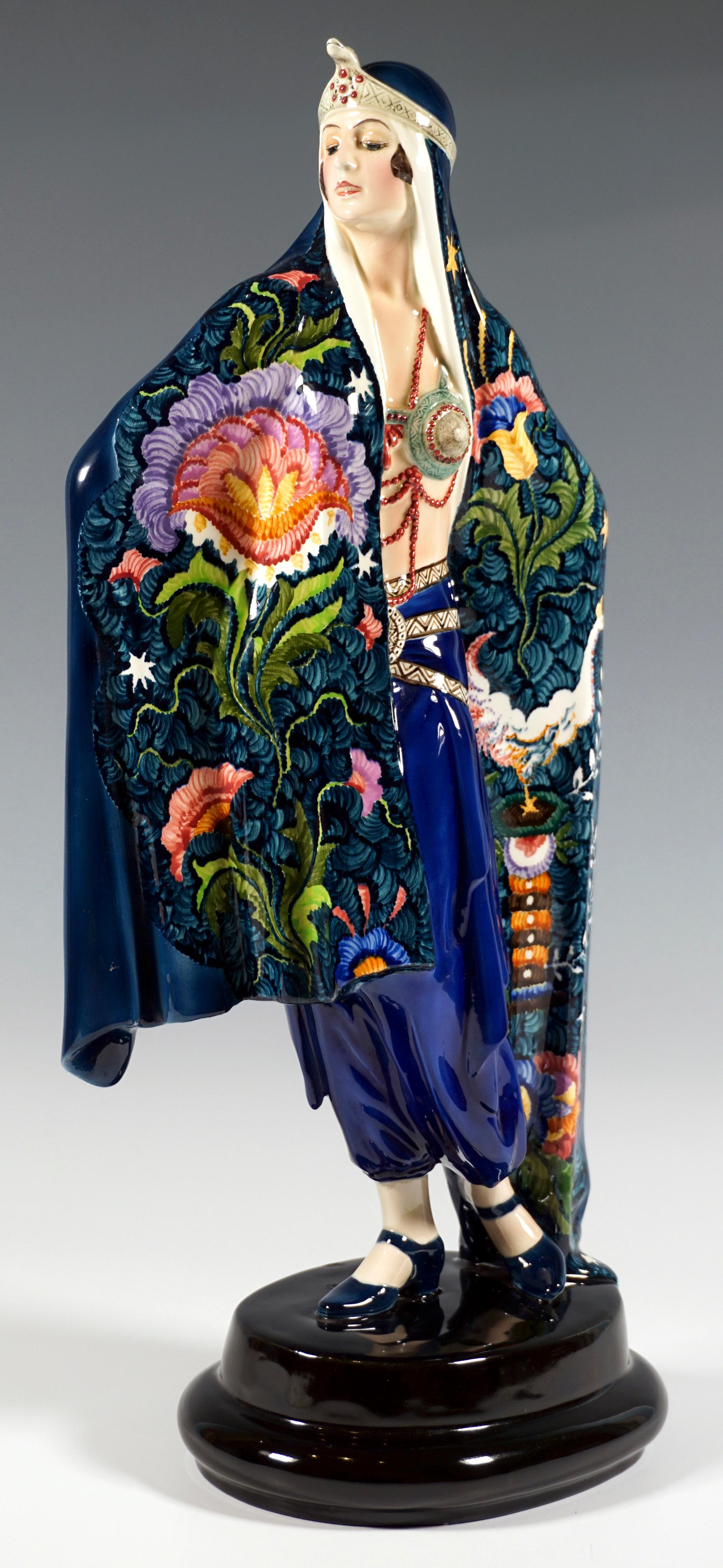 Early 20th Century Large Goldscheider Art Déco Odalisque 'Aida', by Josef Lorenzl, Around 1925 For Sale