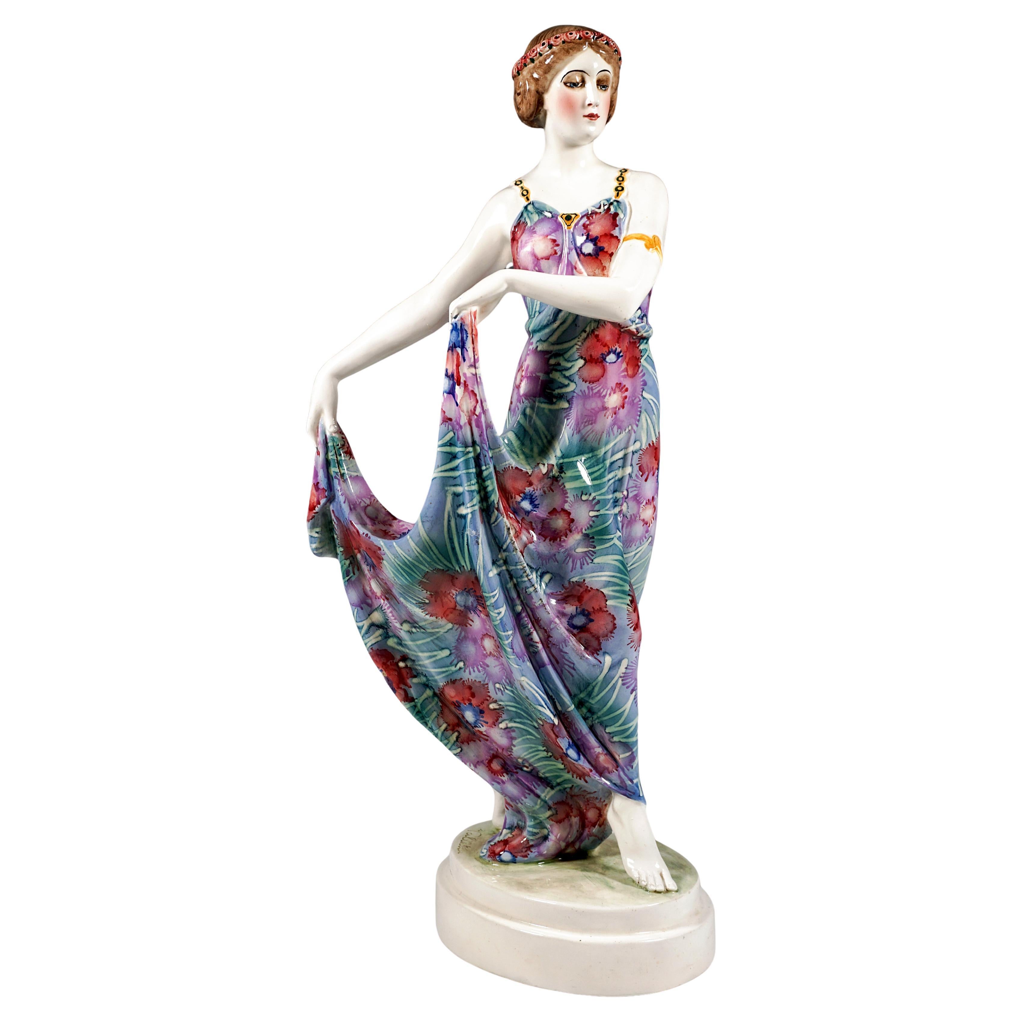 Grande statuetta Goldscheider, bella ballerina che cammina, A. Valentin, 1922 ca. 1922