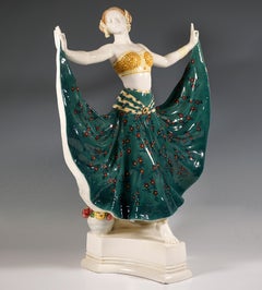 Grande figura Art Déco Goldscheider Vienna, ballerina 'Ruth' in costume orientale