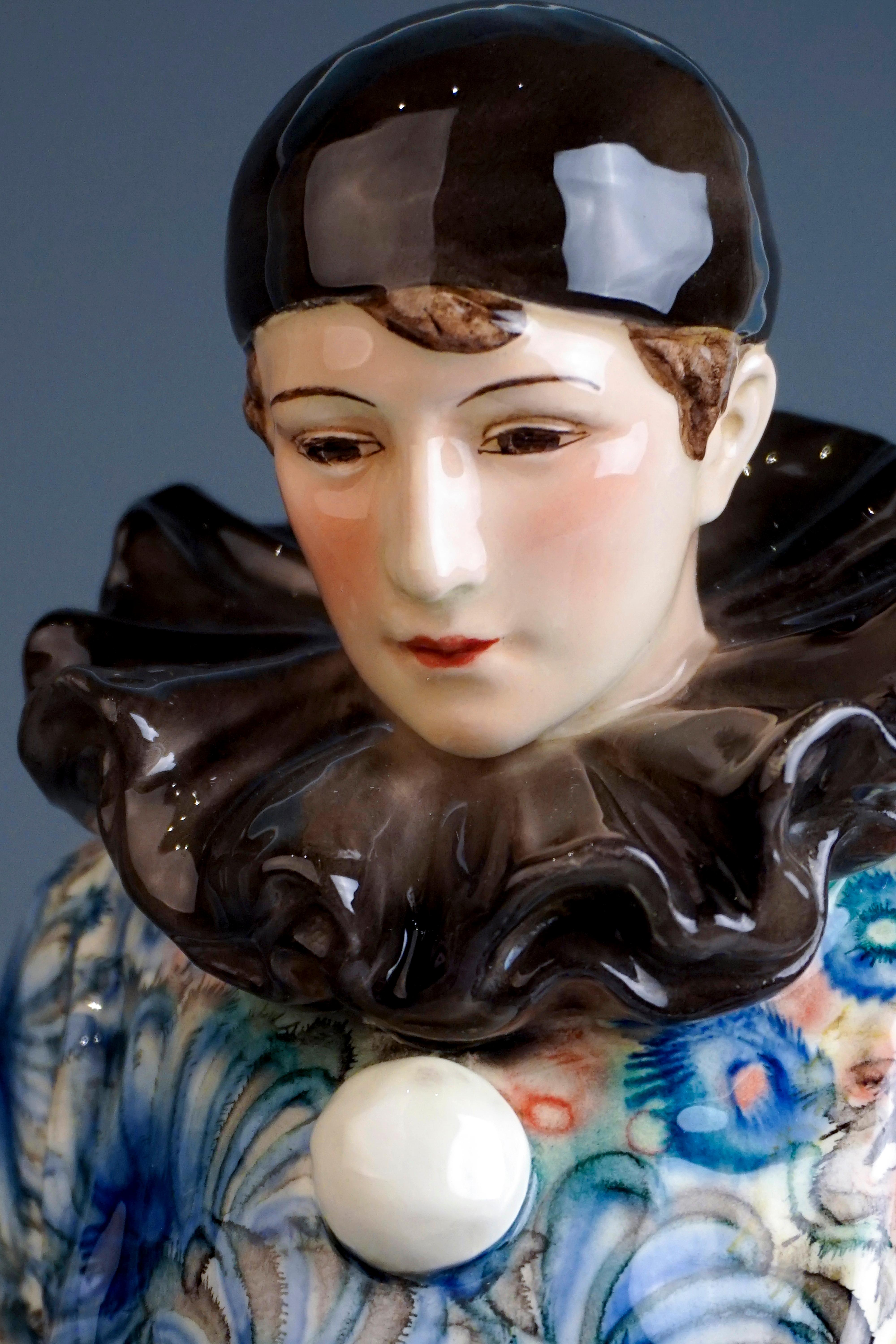 Art Deco Large Goldscheider Vienna Art-Déco Harlequin Figure by B. Haniroff c. 1925