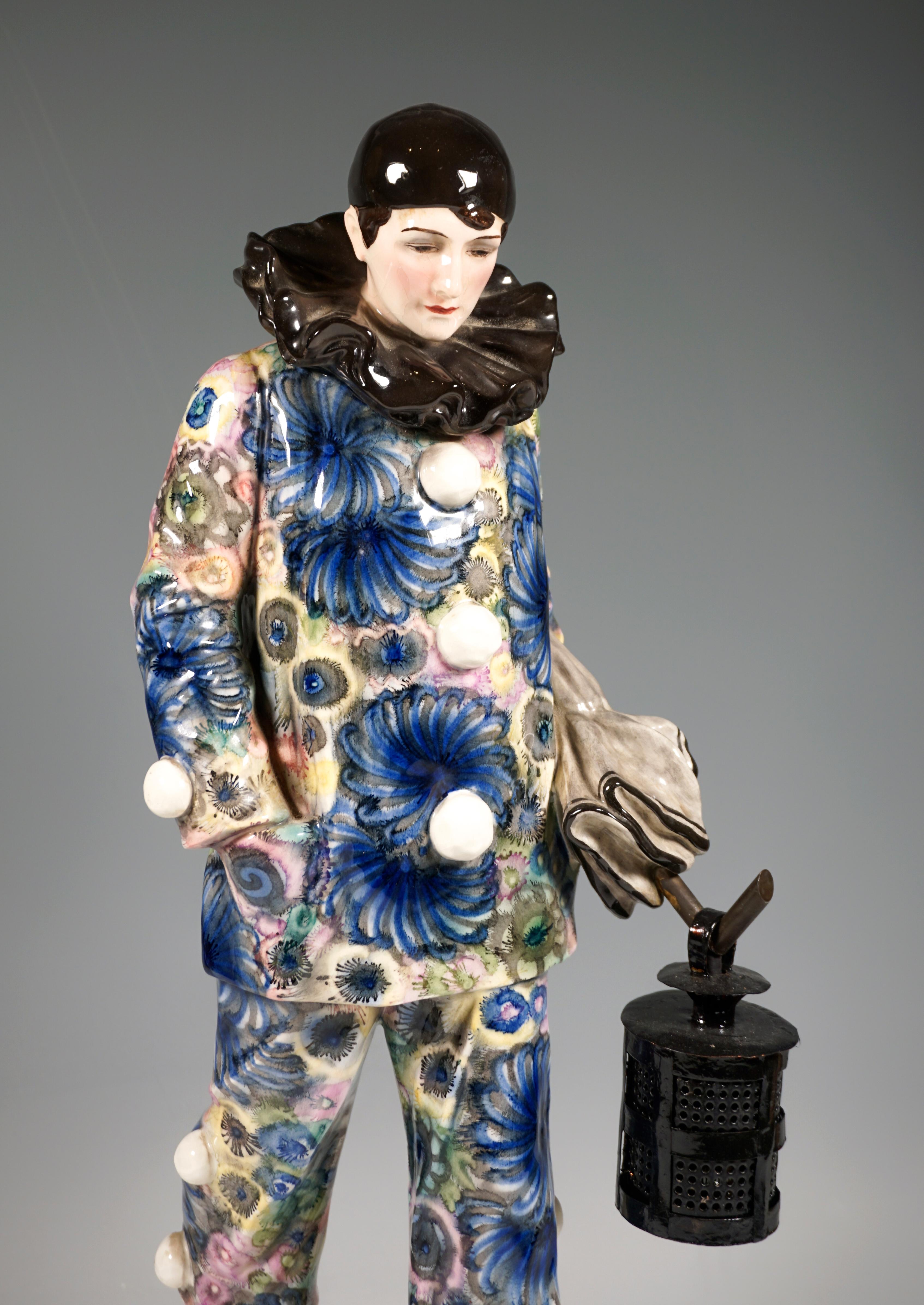Ceramic Large Goldscheider Vienna Art-déco Harlequin Figurine by B. Haniroff, ca 1920