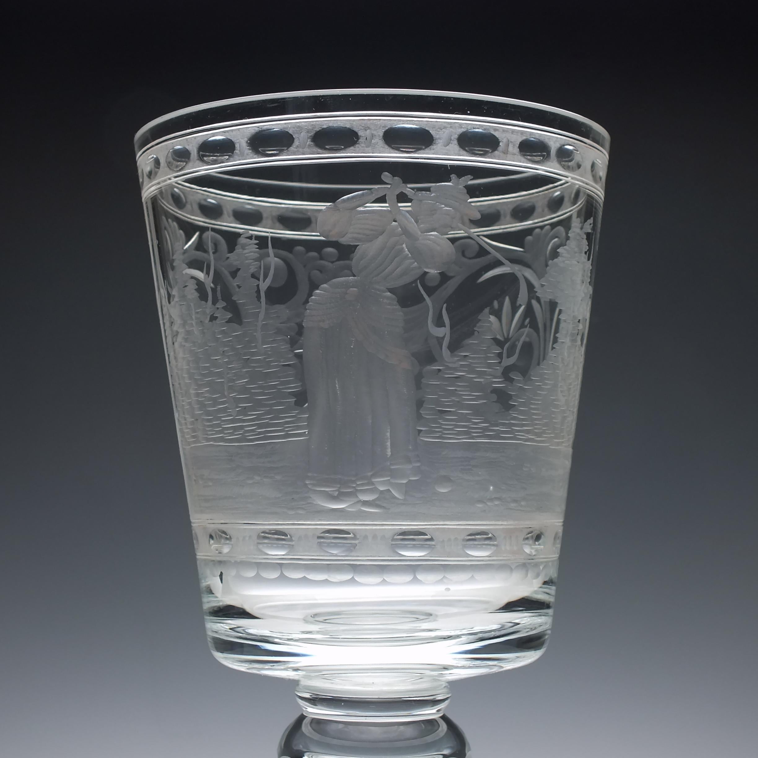 Large Golfer Engraved 19th Century Lidded Glass Goblet, circa 1900 In Good Condition For Sale In Whitburn, GB