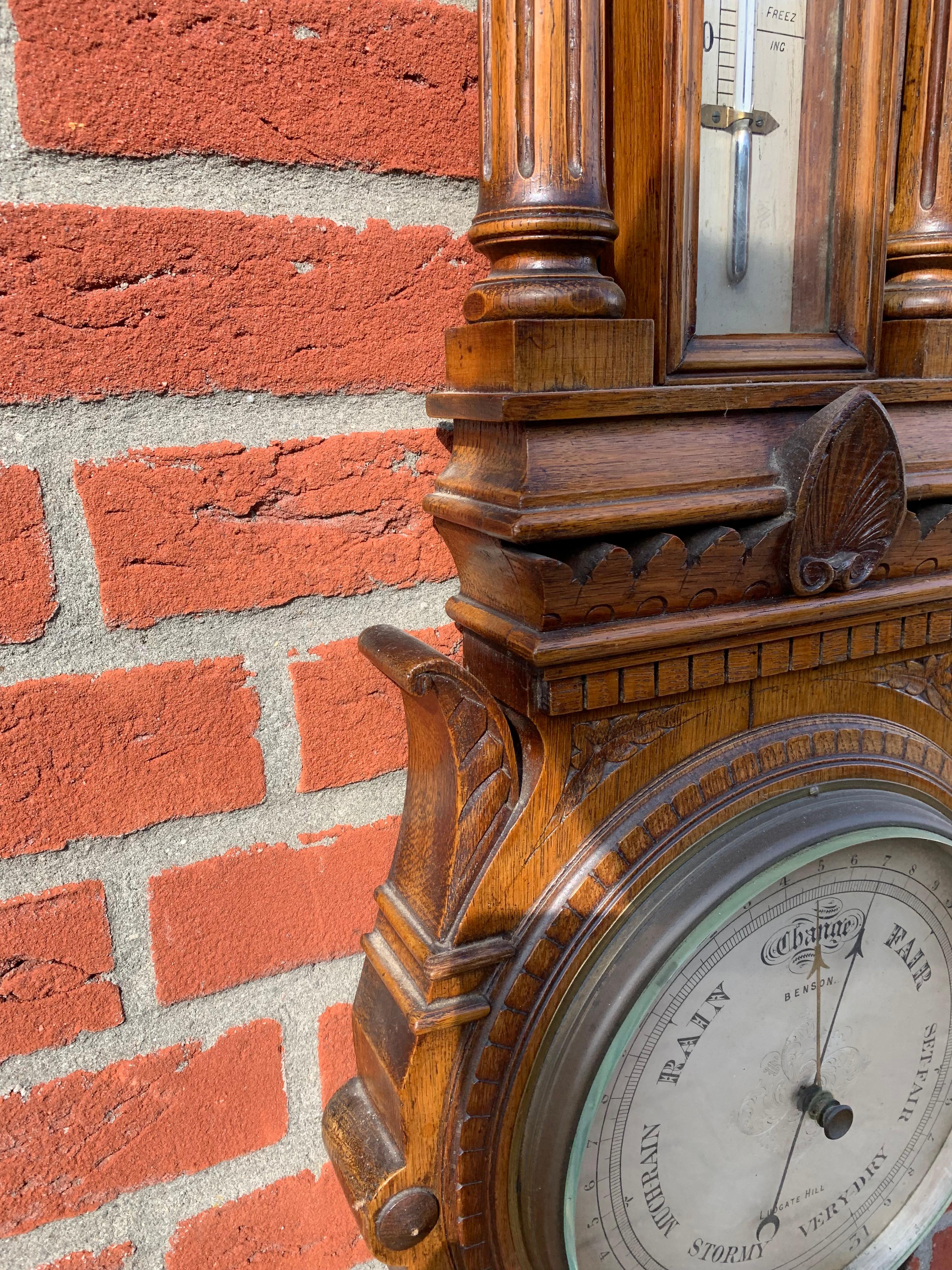 Large, Good Condition and Stylish Antique English Victorian Oak Wall Barometer For Sale 6