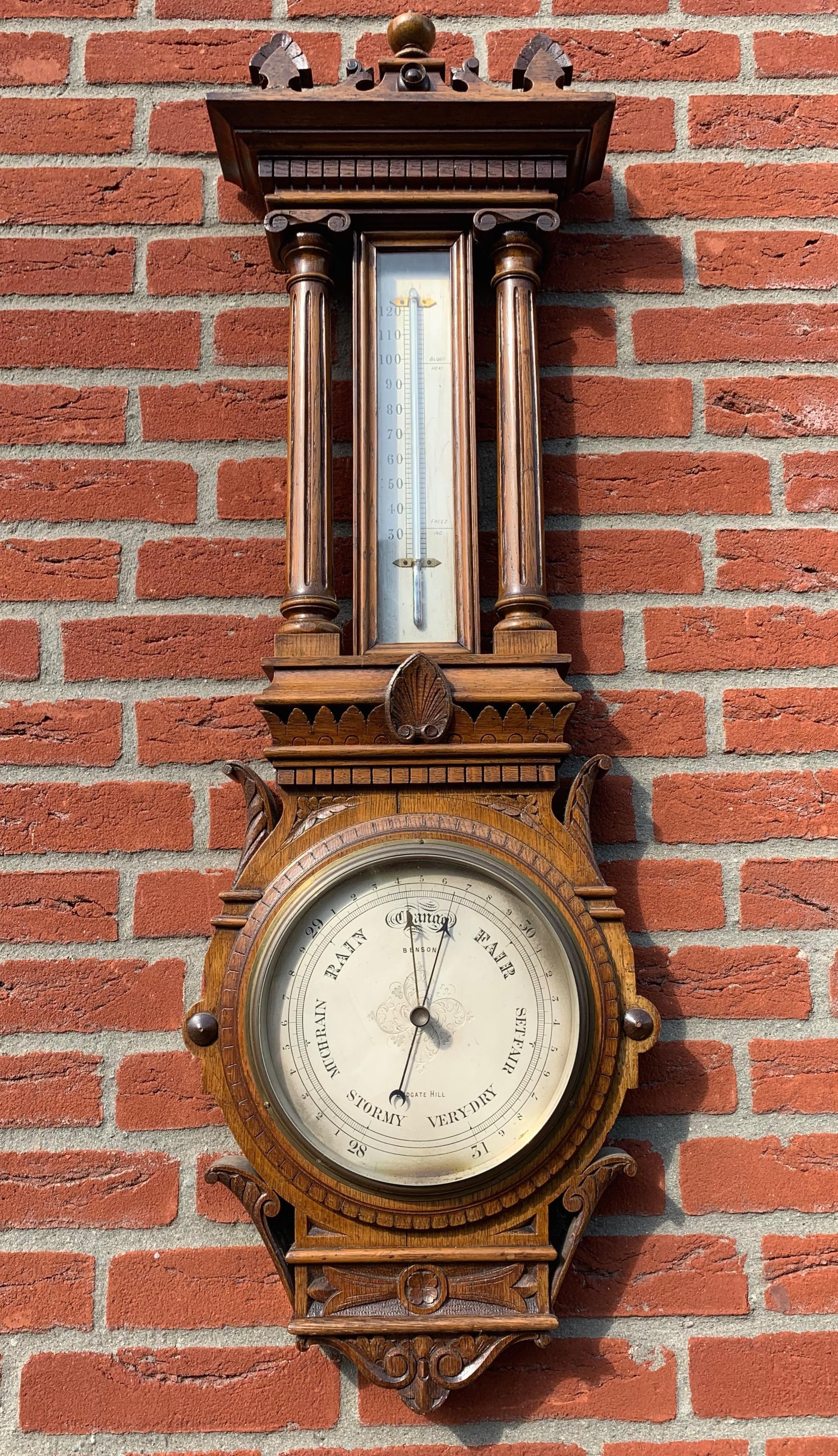 Large, Good Condition and Stylish Antique English Victorian Oak Wall Barometer For Sale 10