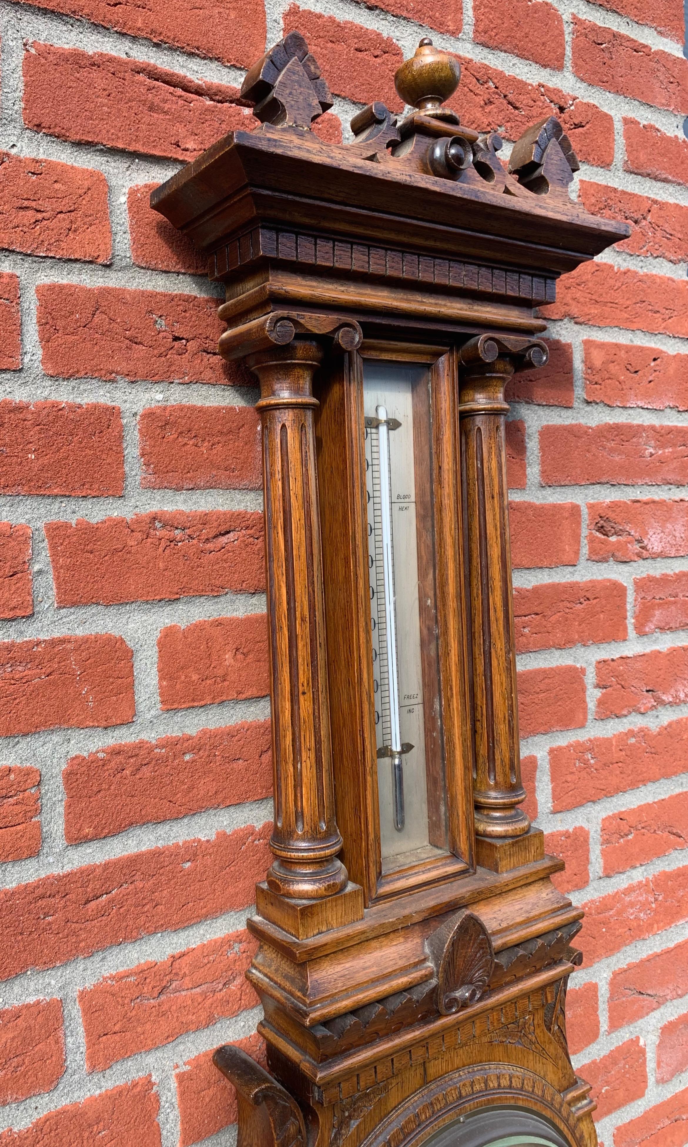 Barometer aus antiker englischer viktorianischer Eiche in gutem, stilvollem Zustand (Englisch) im Angebot