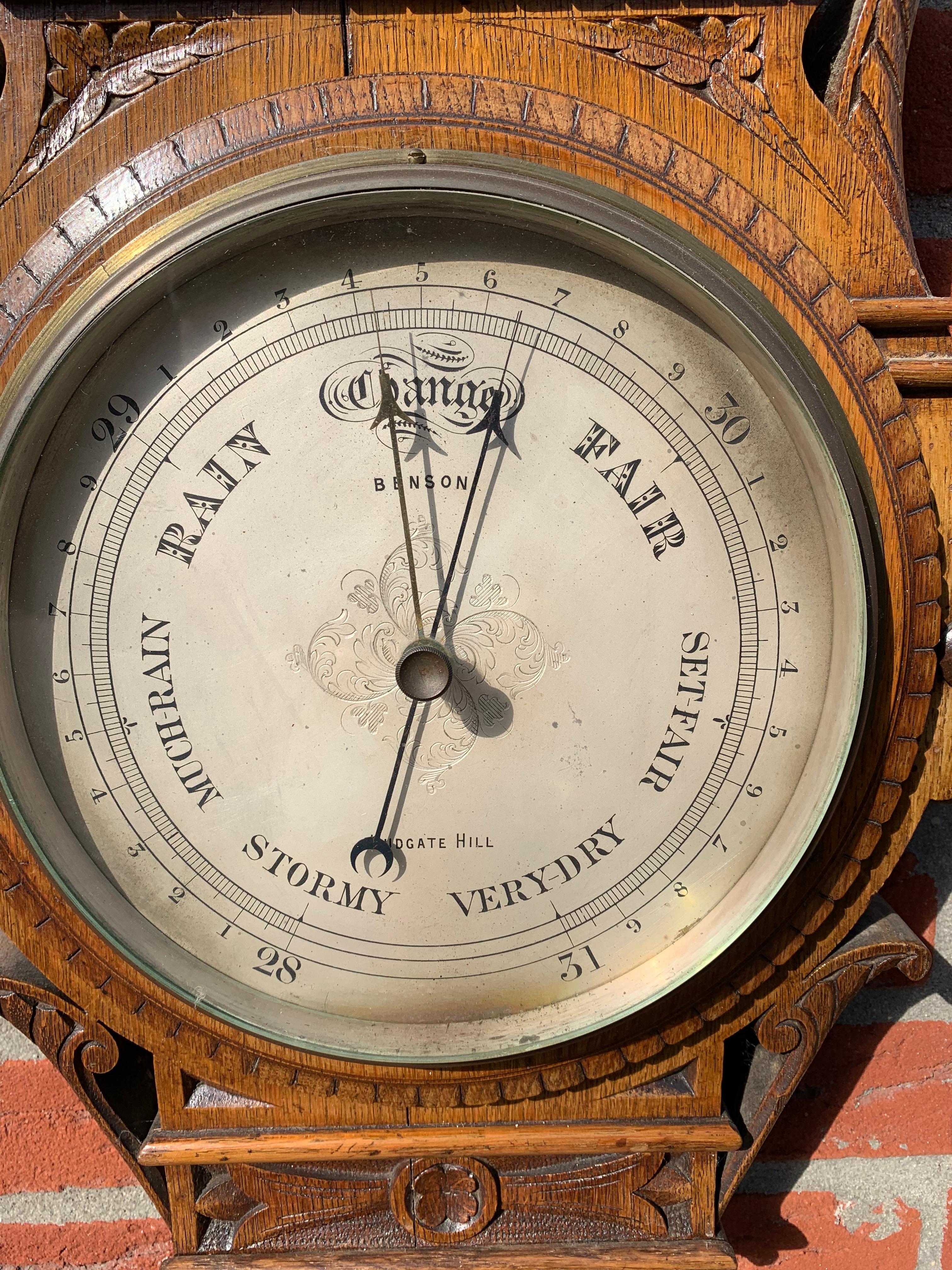Barometer aus antiker englischer viktorianischer Eiche in gutem, stilvollem Zustand im Angebot 1