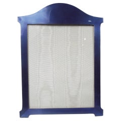 Großer und prächtiger englischer blauer Art-Déco-Bilderrahmen aus Emaille im Art déco-Stil, 1927