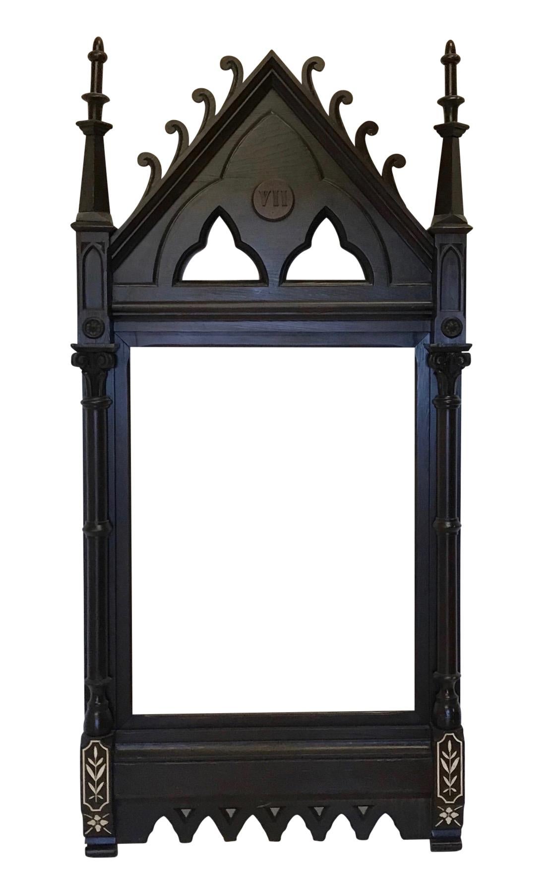 Large Gothic Mirror or Painting Frame, California, circa 1900 In Good Condition In San Francisco, CA