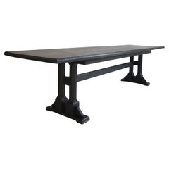 Gran mesa de comedor o de conferencia de roble ebonizado de estilo gótico renacentista