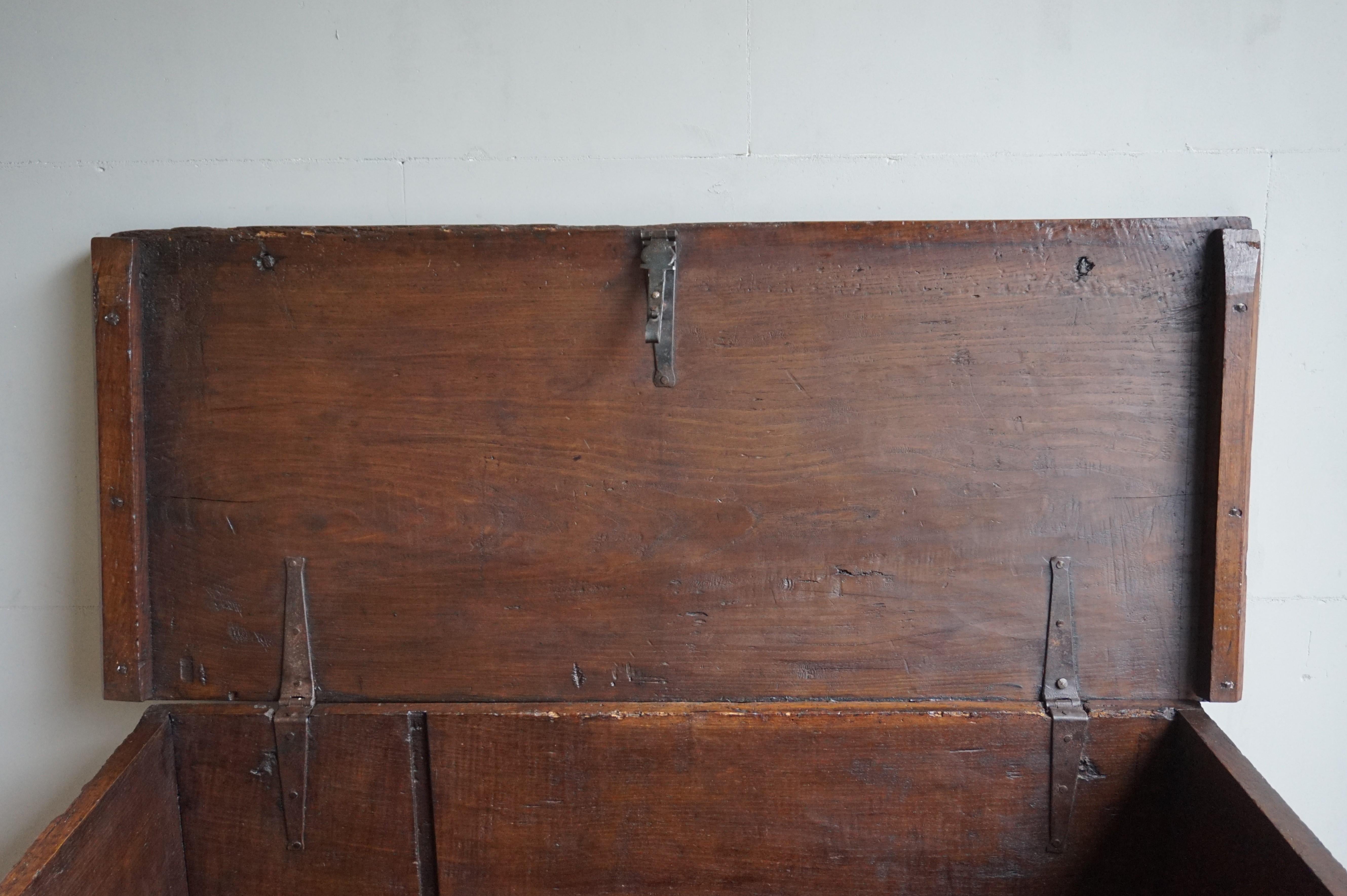 Hand-Carved Large Gothic Revival Hand Carved Elm Blanket Chest w. Perfect Working Lock & Key