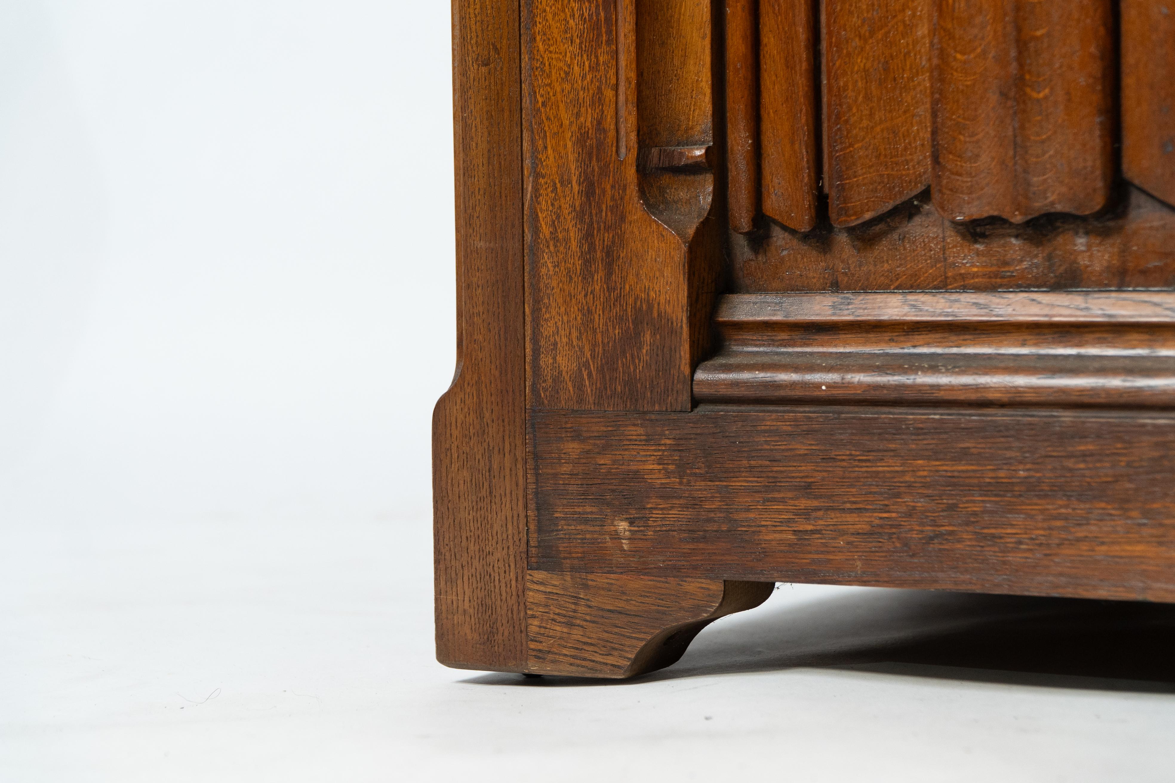 Large Gothic Revival Style Carved Oak Blanket Chest in the Style of A.W.N. Pugin For Sale 8