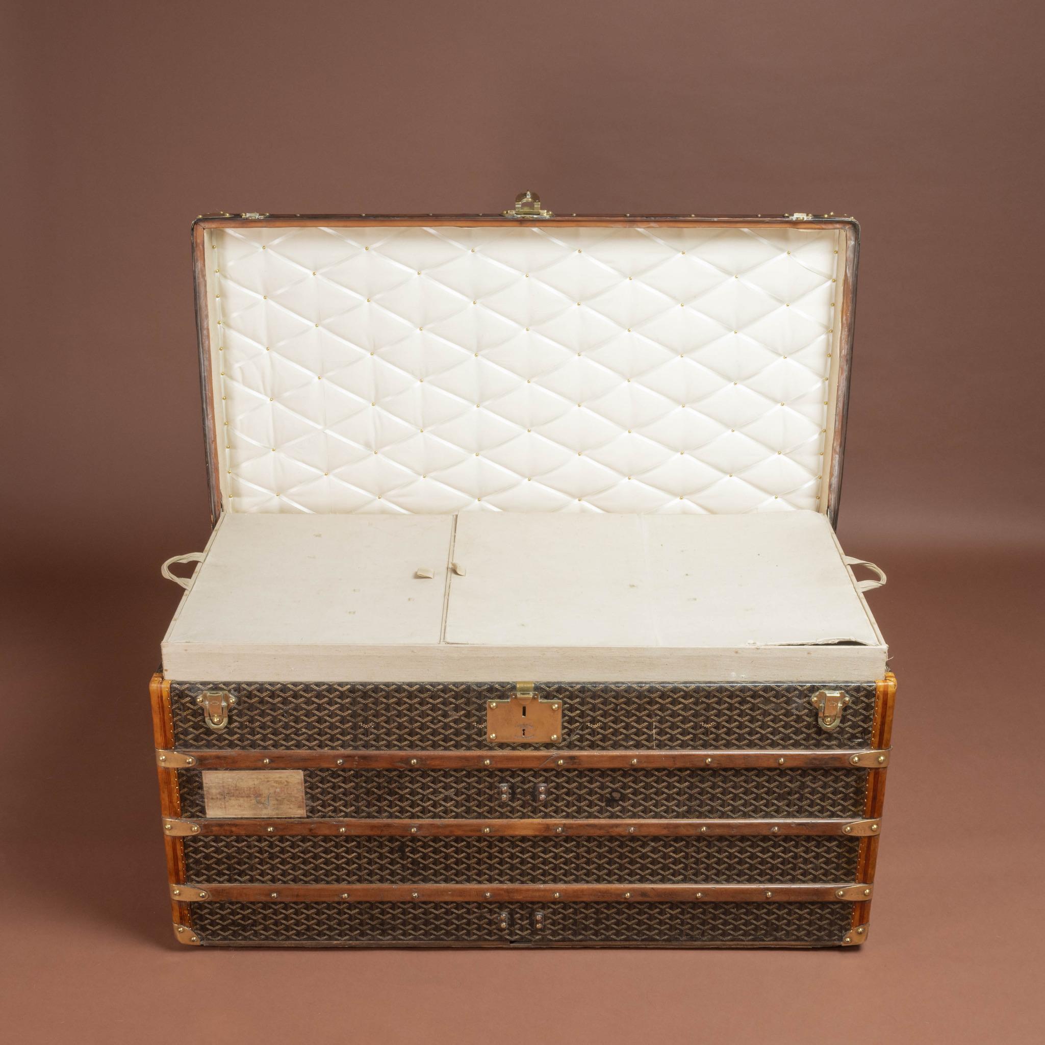 Grande malle à vapeur Goyard, vers 1910 en vente 3