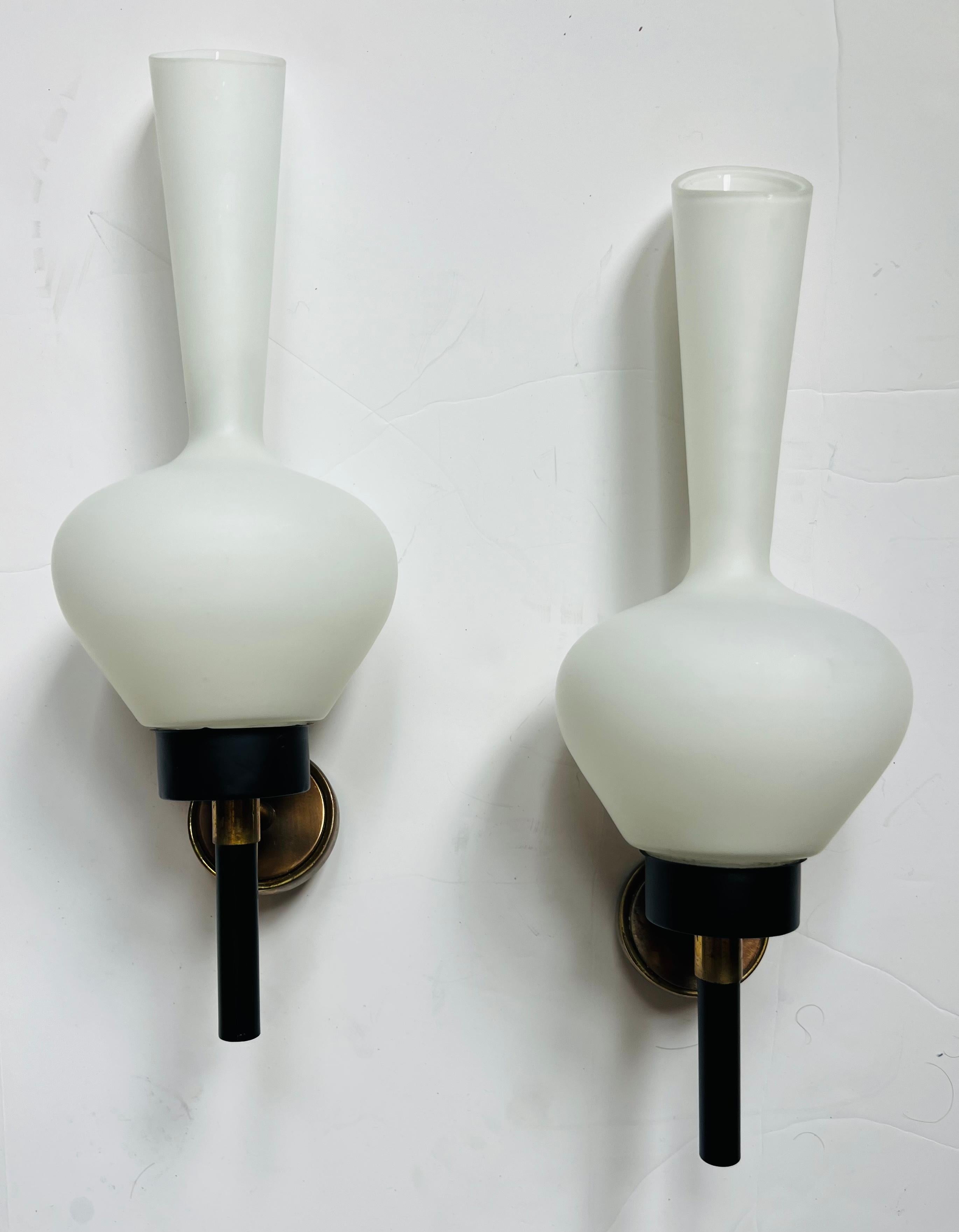Large Grand Pair of French 1950s Mid Century Wall Lamps For Sale 3