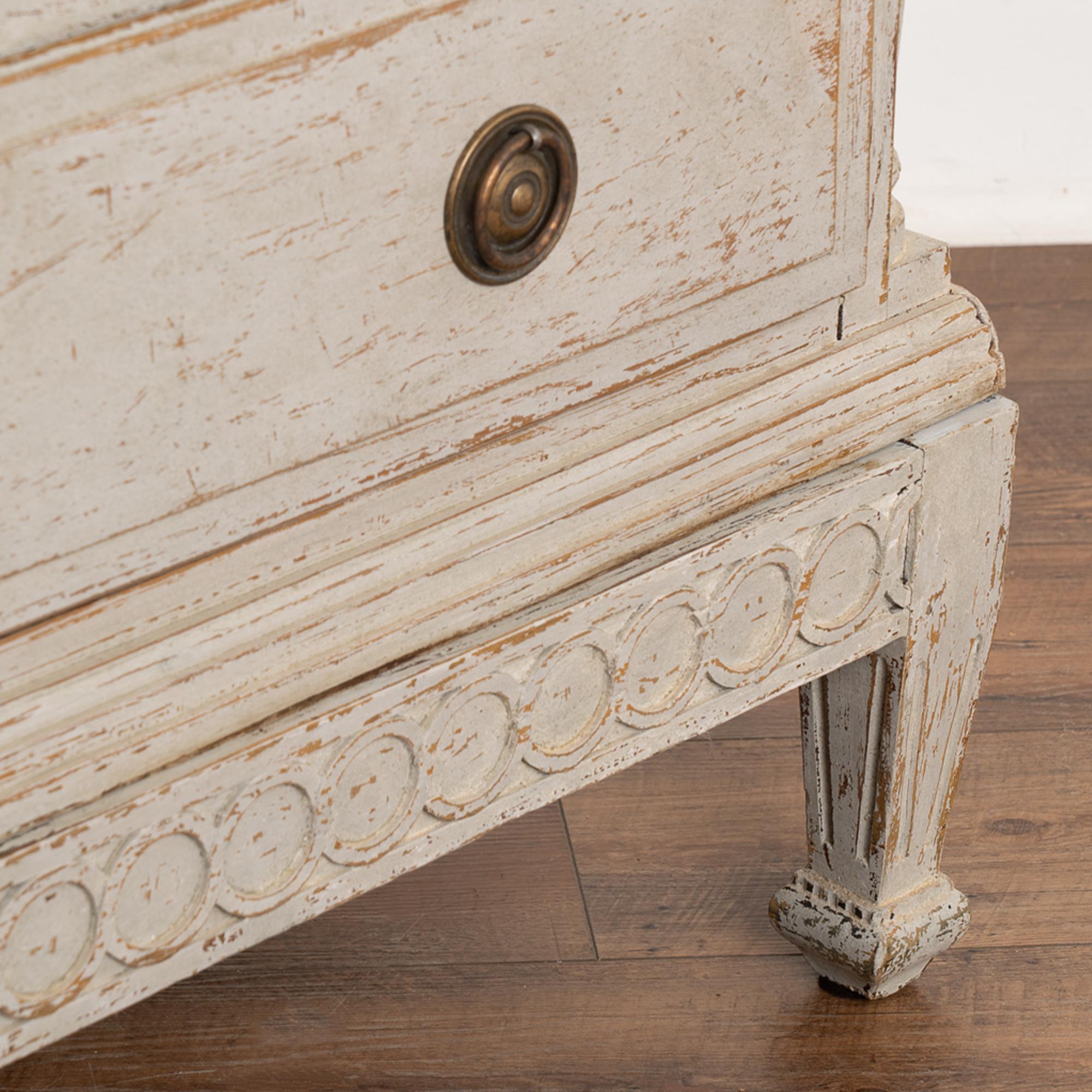 Large Gray Chest of Four Drawers, Denmark circa 1780-1800 4