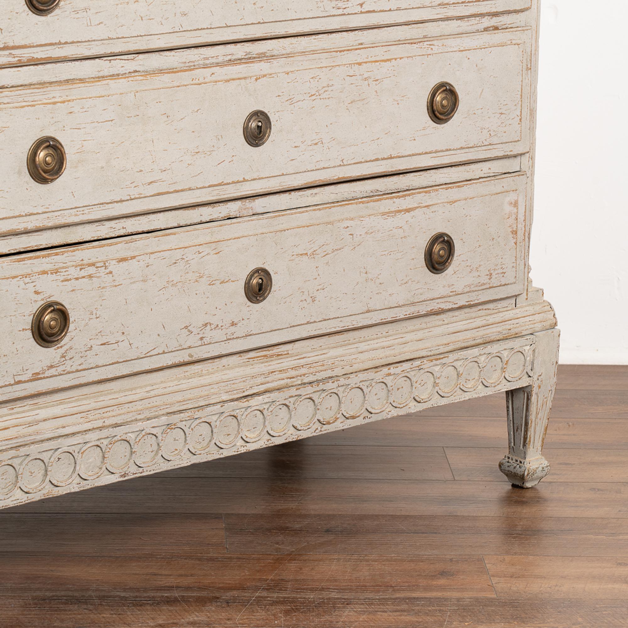 Large Gray Chest of Four Drawers, Denmark circa 1780-1800 1