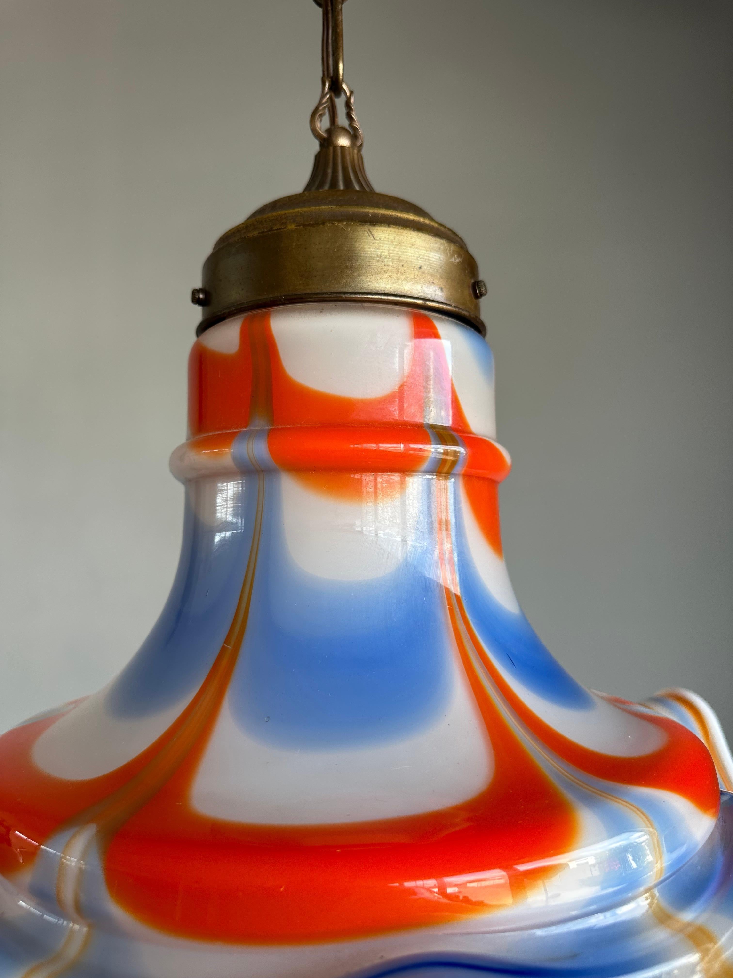 Large & Great Shape Venetian Murano of Mouthblown Colorful Glass Pendant Light For Sale 3