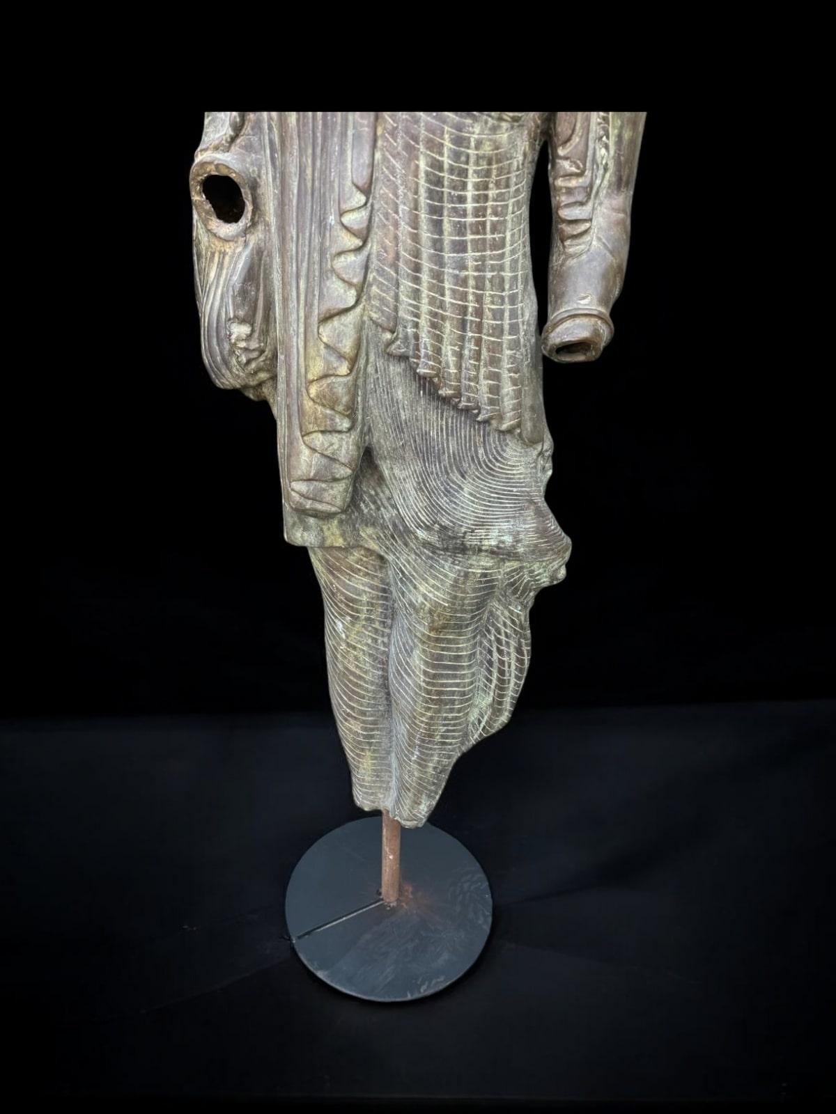Grande scultura greca in bronzo del periodo acheo in vendita 2