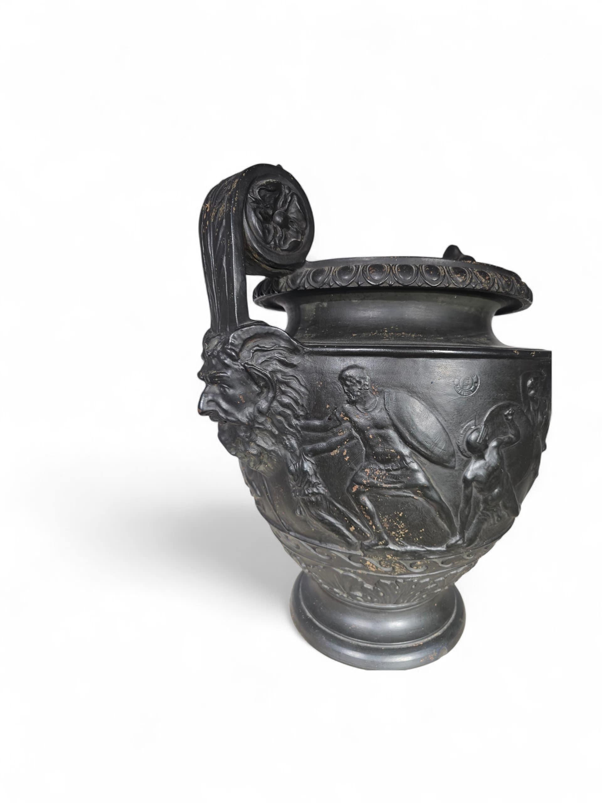 Große griechische Terrakotta-Vase, Neapel um 1900 im Angebot 6