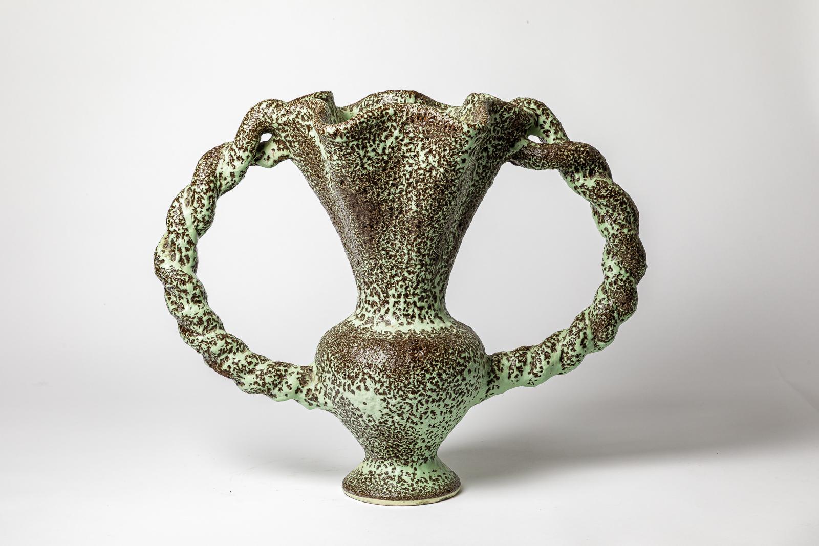 Marius Giuge - Vallauris

Large 20th century design ceramic vase by Marius Giuge

Signed

Black and green ceramic glazes colors

Circa 1970

Height 37 cm
Large 57 cm
Depth 28 cm


