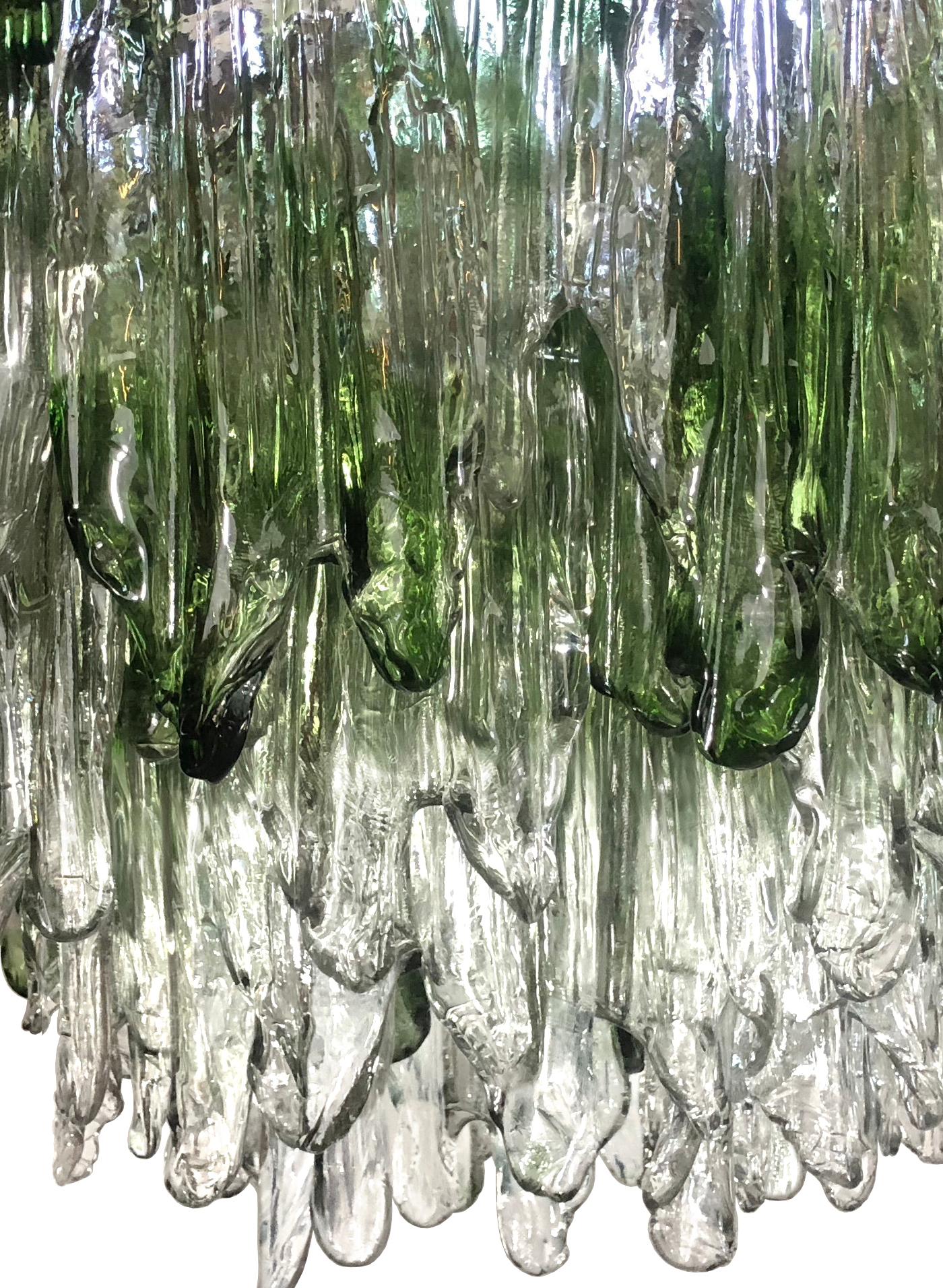 Large Green and Clear Textured Glass Chandelier by Salviati In Excellent Condition For Sale In New York, NY