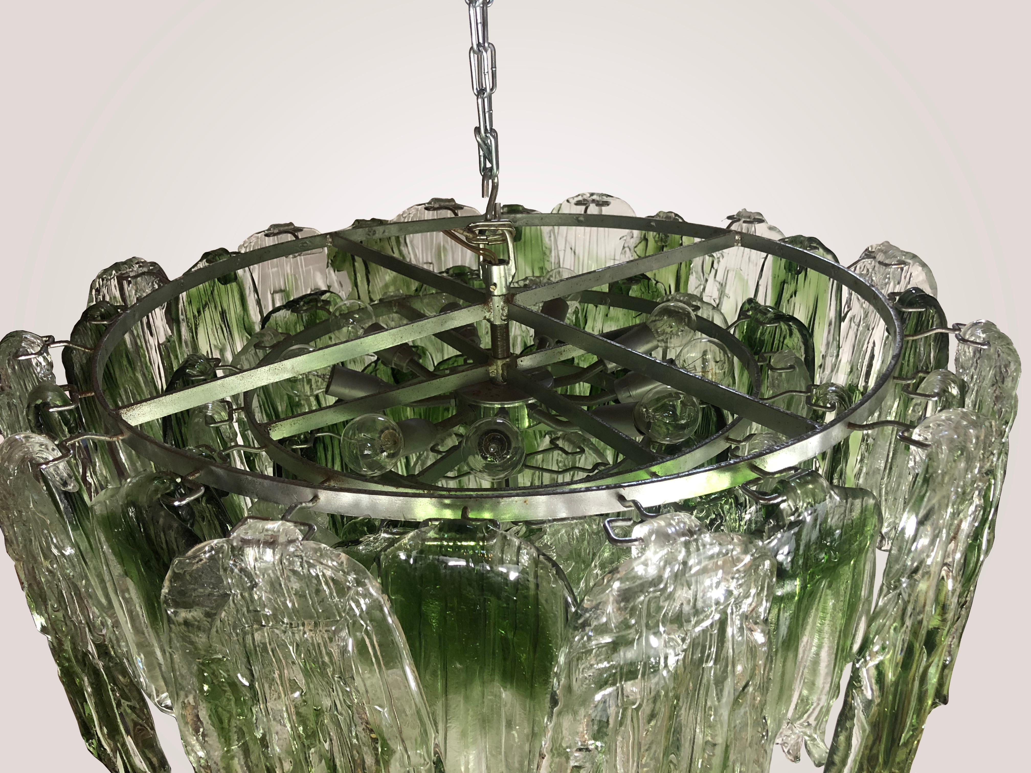 20th Century Large Green and Clear Textured Glass Chandelier by Salviati For Sale