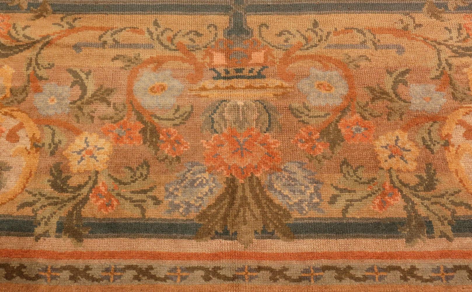 A breathtaking floral and grid design large size green background color antique Spanish Savonnerie carpet, country of origin / rug type: Antique Spanish rugs, circa early 20th century. Size: 15 ft 6 in x 19 ft (4.72 m x 5.79 m).
 