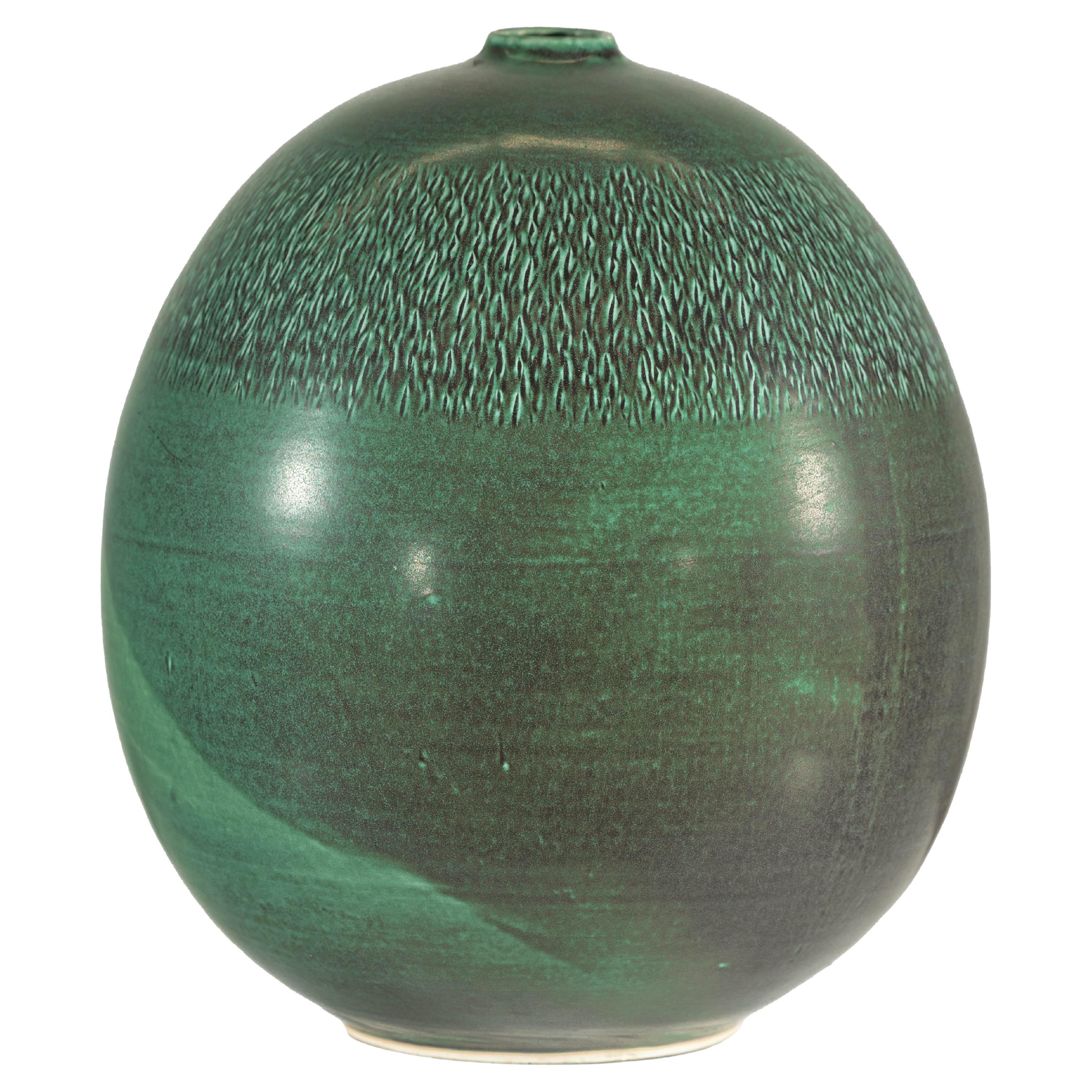 Large Green Artisan Vase with Textured Glaze, Modern Decorative Accent