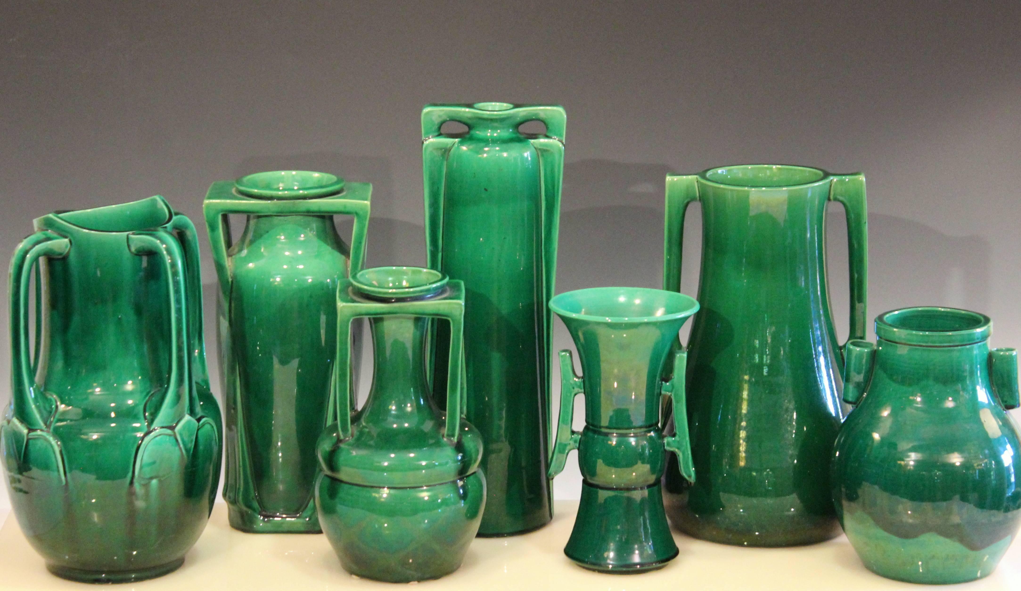 Large Green Awaji Hand Turned Japanese Pottery Ribbed Tea Jar Form Ikebana Vase 5