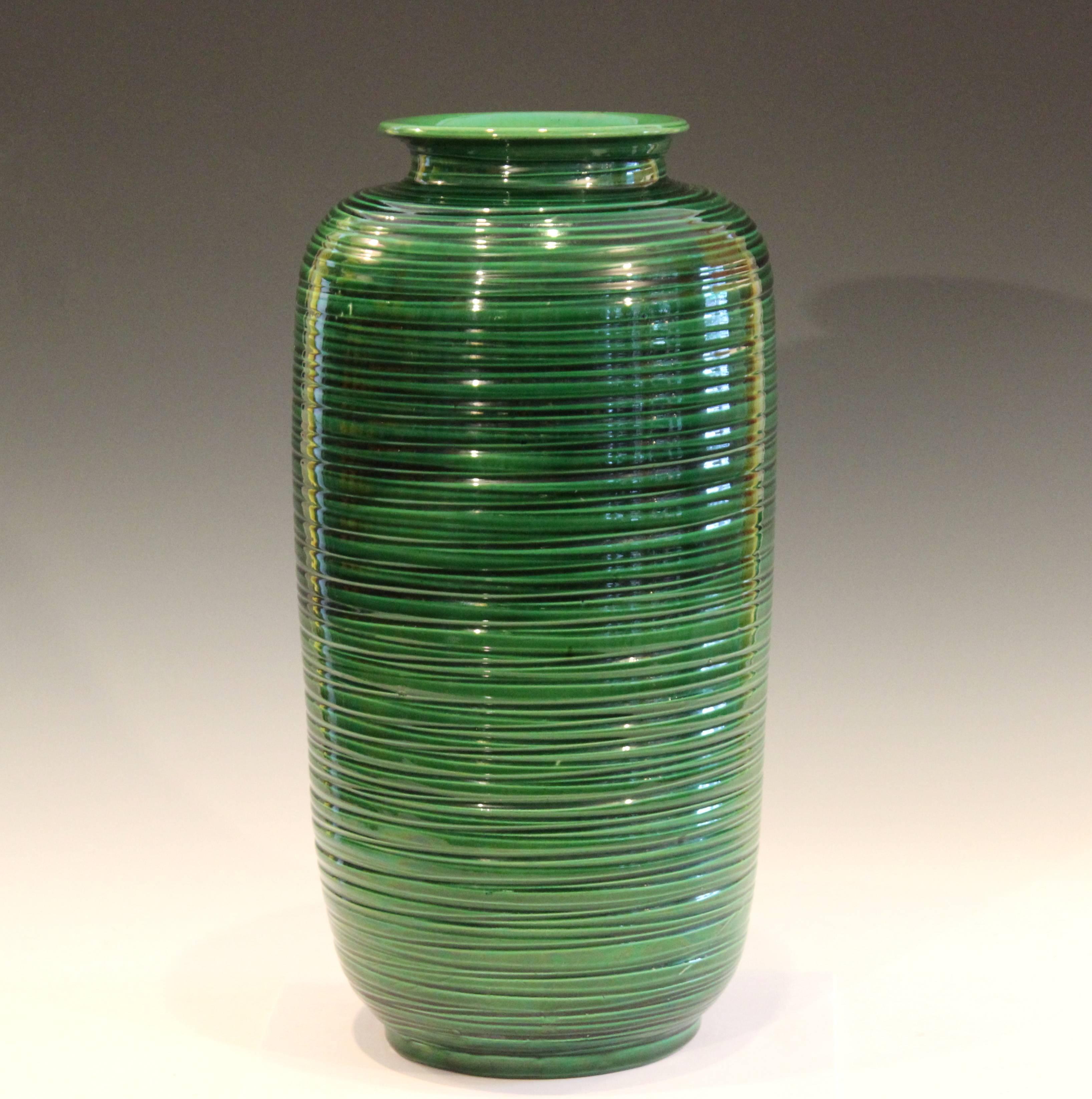Large Green Awaji Hand Turned Japanese Pottery Ribbed Tea Jar Form Ikebana Vase 4