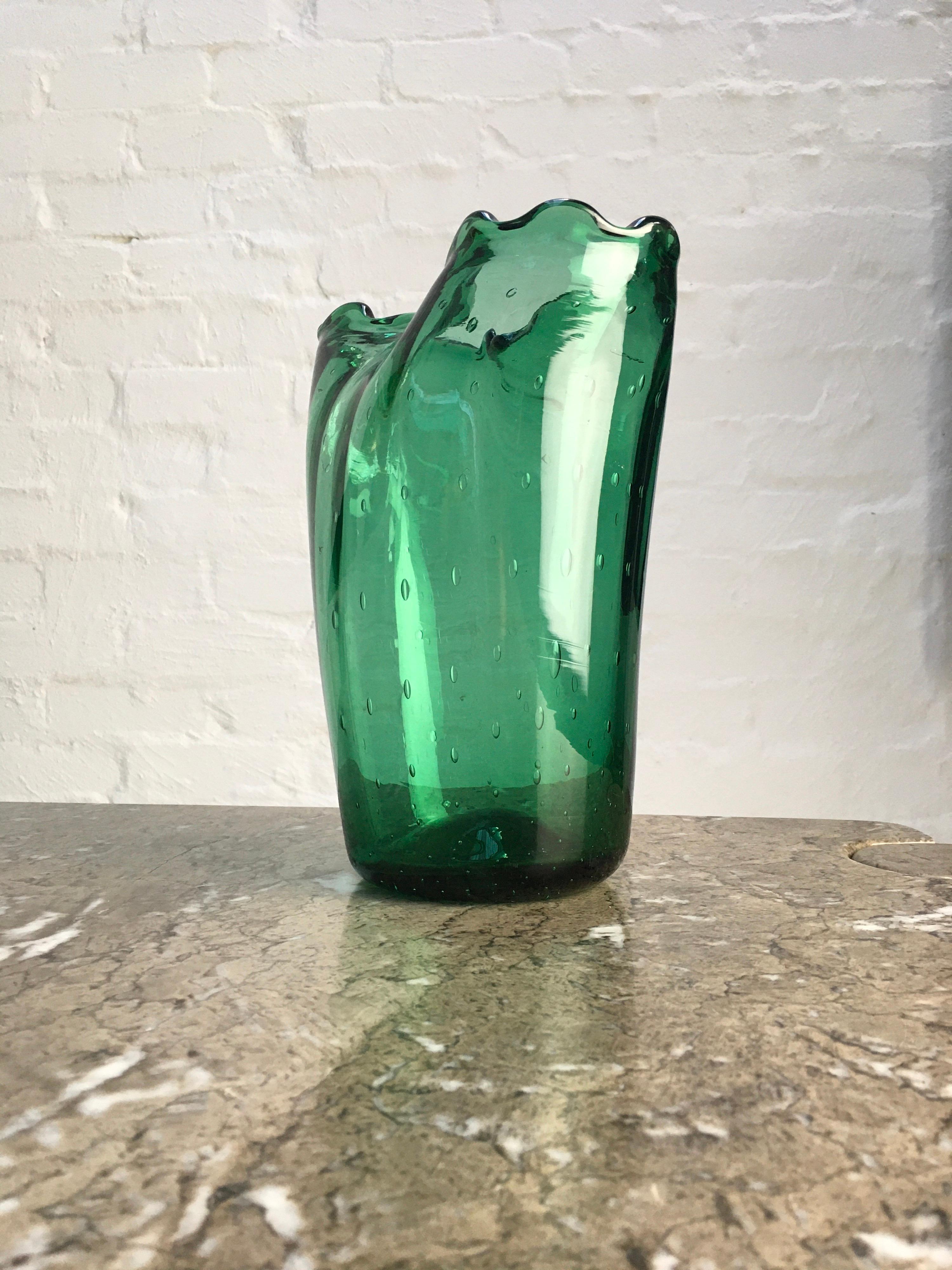 Italian Large Green Bullicante Vase in the Style of Archimede Seguso