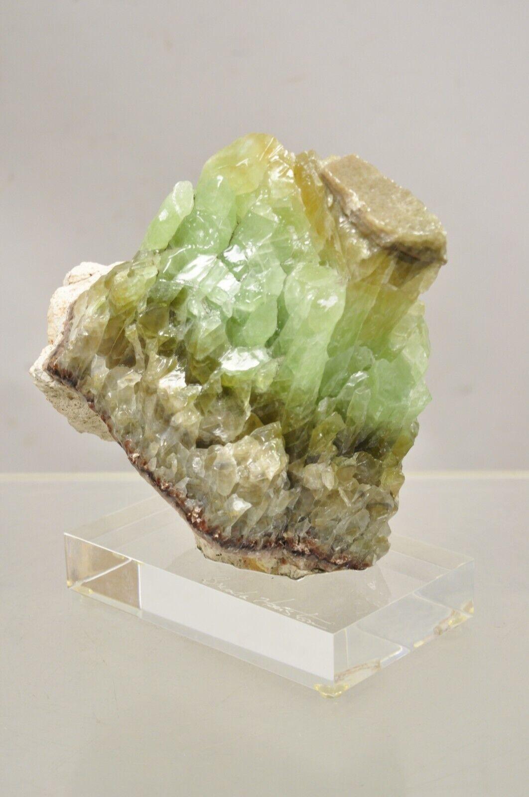 green quartz geode