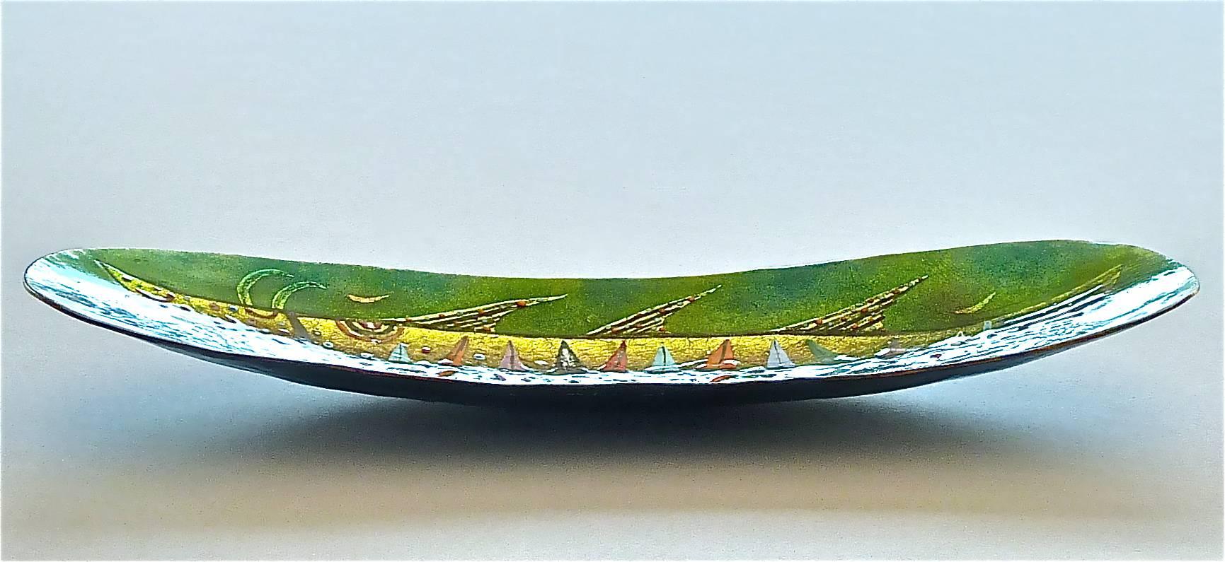Mid-20th Century Large Green Colorful Enamel on Copper Fish Bowl De Poli or circle, Italy, 1950s