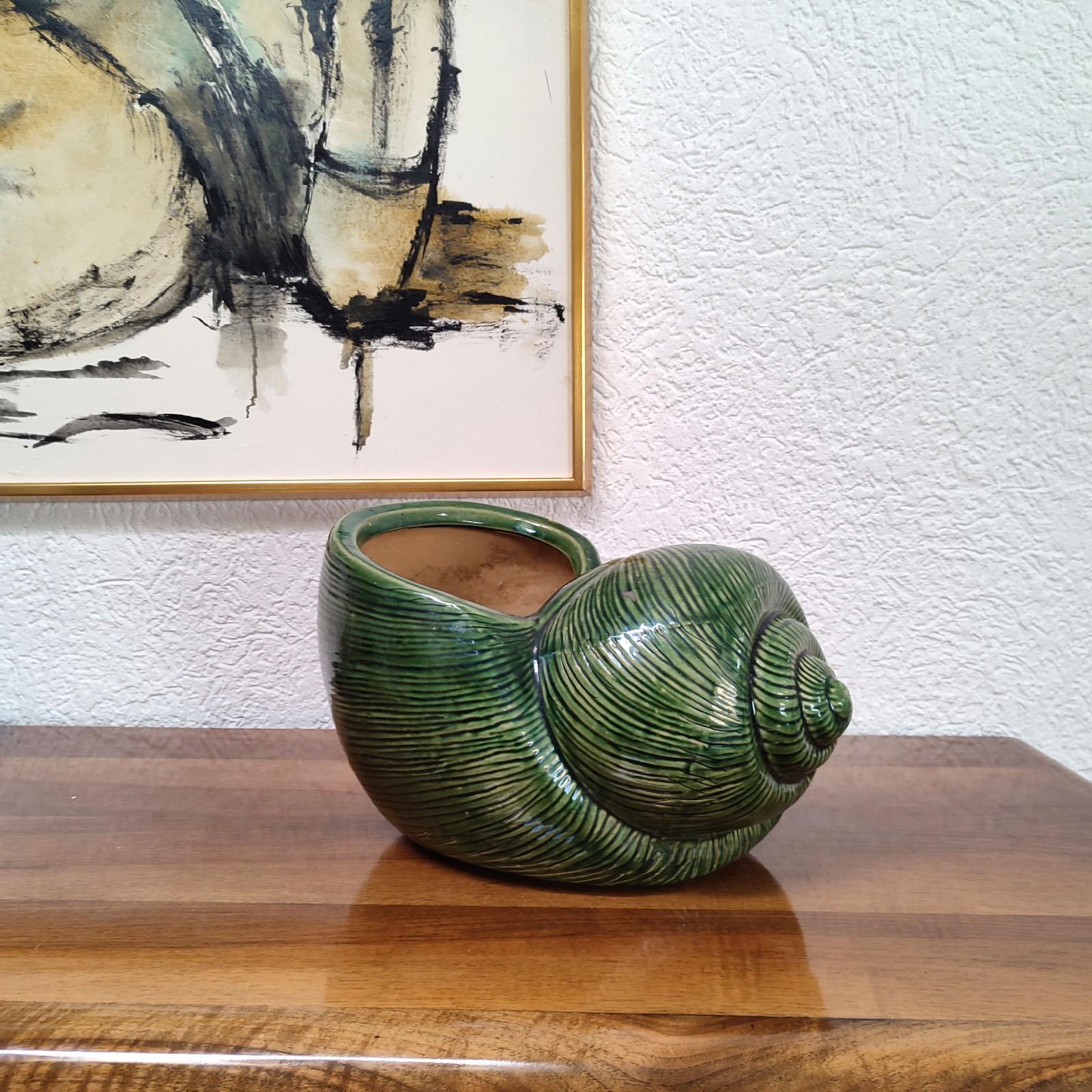 Mid-Century Modern Large Green Coquille Snail Shell Ceramic Cachepot, Mid-Century