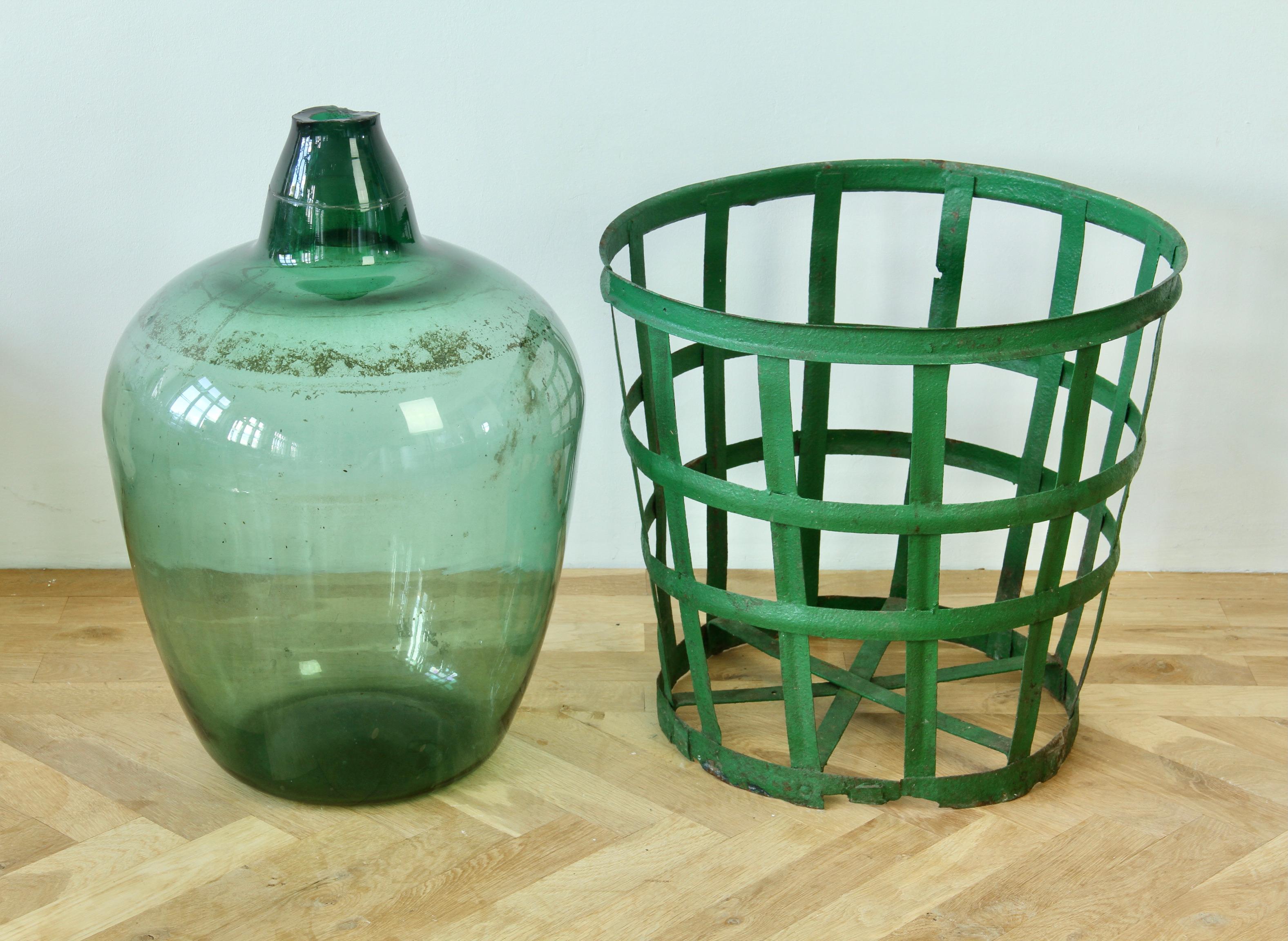 Large Green Glass Hungarian Demijohn, Amphora or Vase with Original Iron Basket For Sale 6