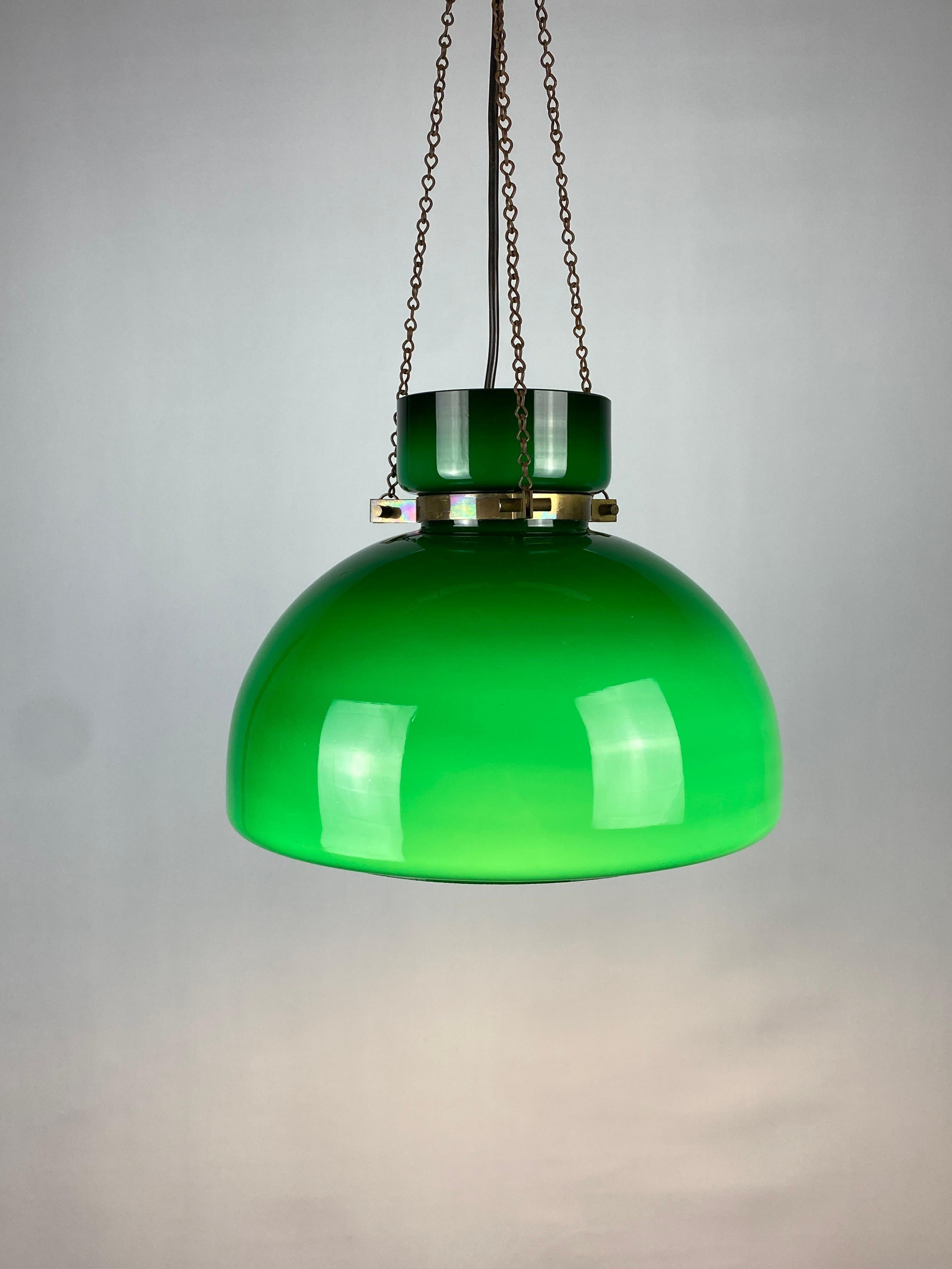 Large Green Glass Pendant Light by Herbert Proft for Glashütte Limburg 1970 For Sale 10