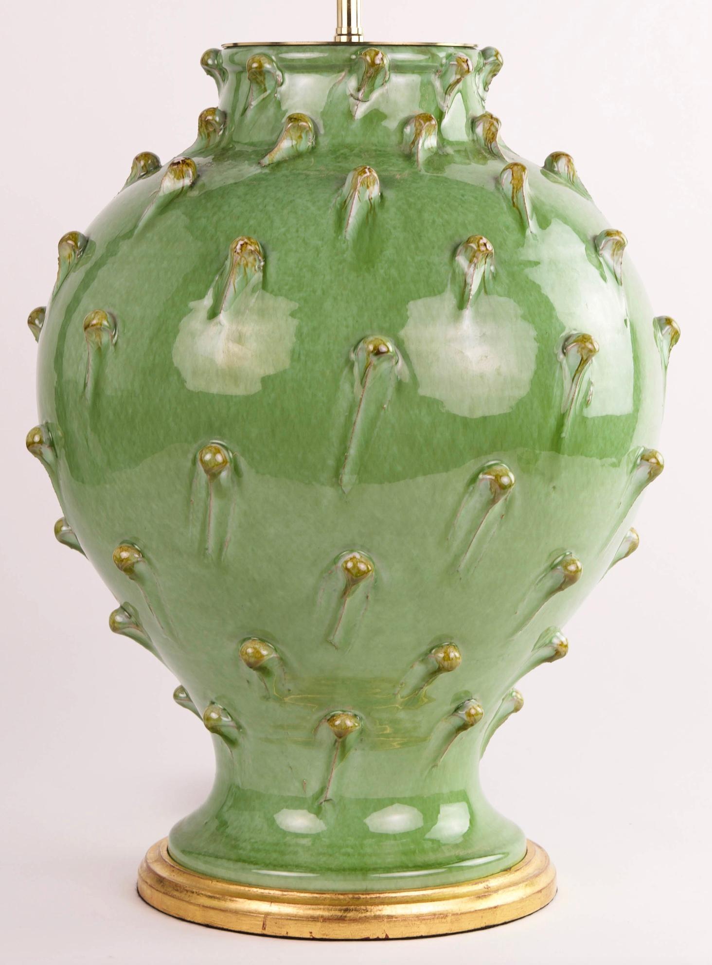 Große grün glasierte italienische antike Tischlampe (Italienisch) im Angebot