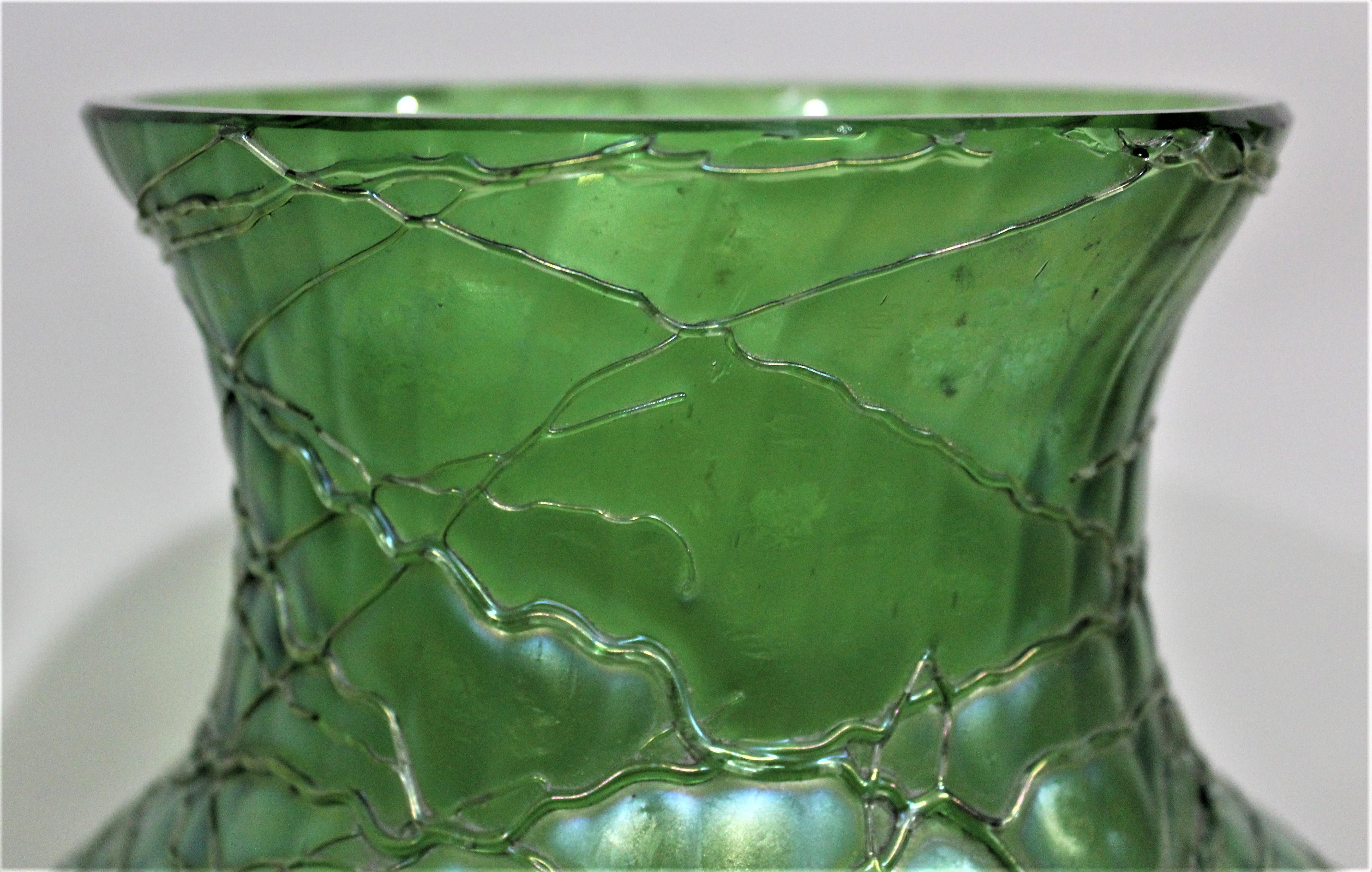 Loetz  Large Green Iridescent Threaded Art Glass Vase In Good Condition In Hamilton, Ontario
