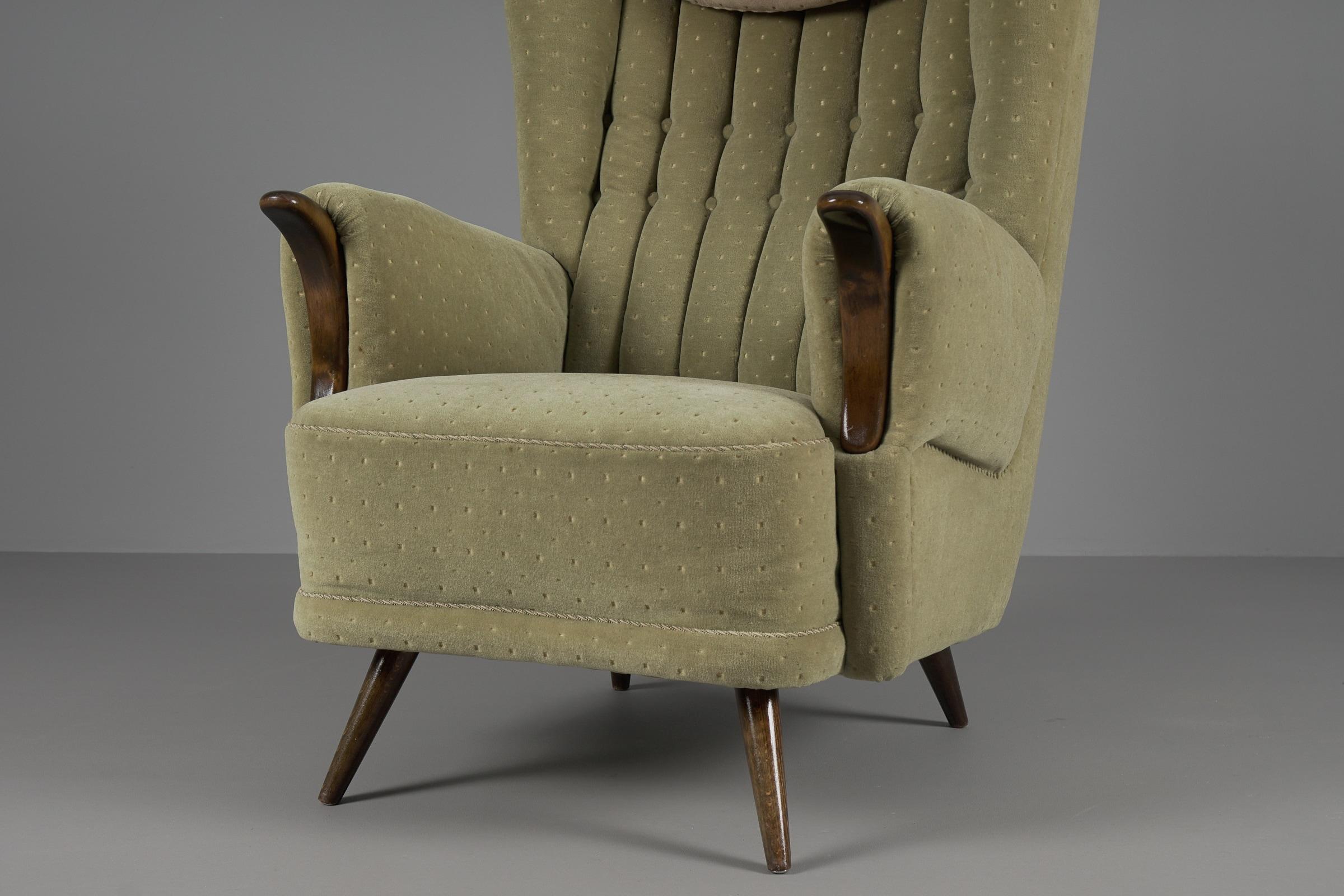 Large Green Italian Wood & Fabric Wingback Armchair, 1950s For Sale 9
