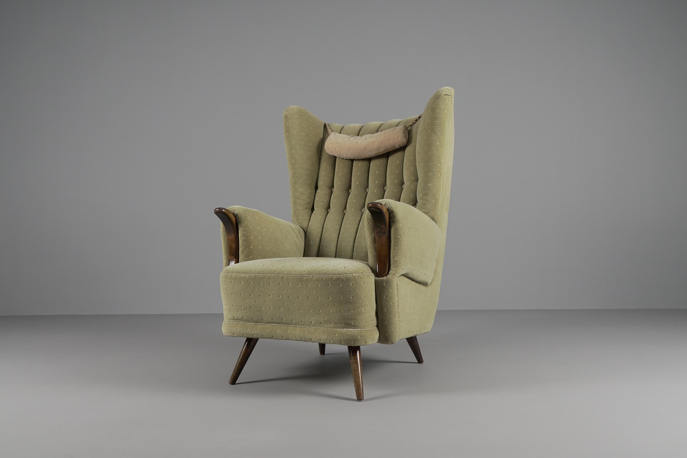 Mid-20th Century Large Green Italian Wood & Fabric Wingback Armchair, 1950s For Sale