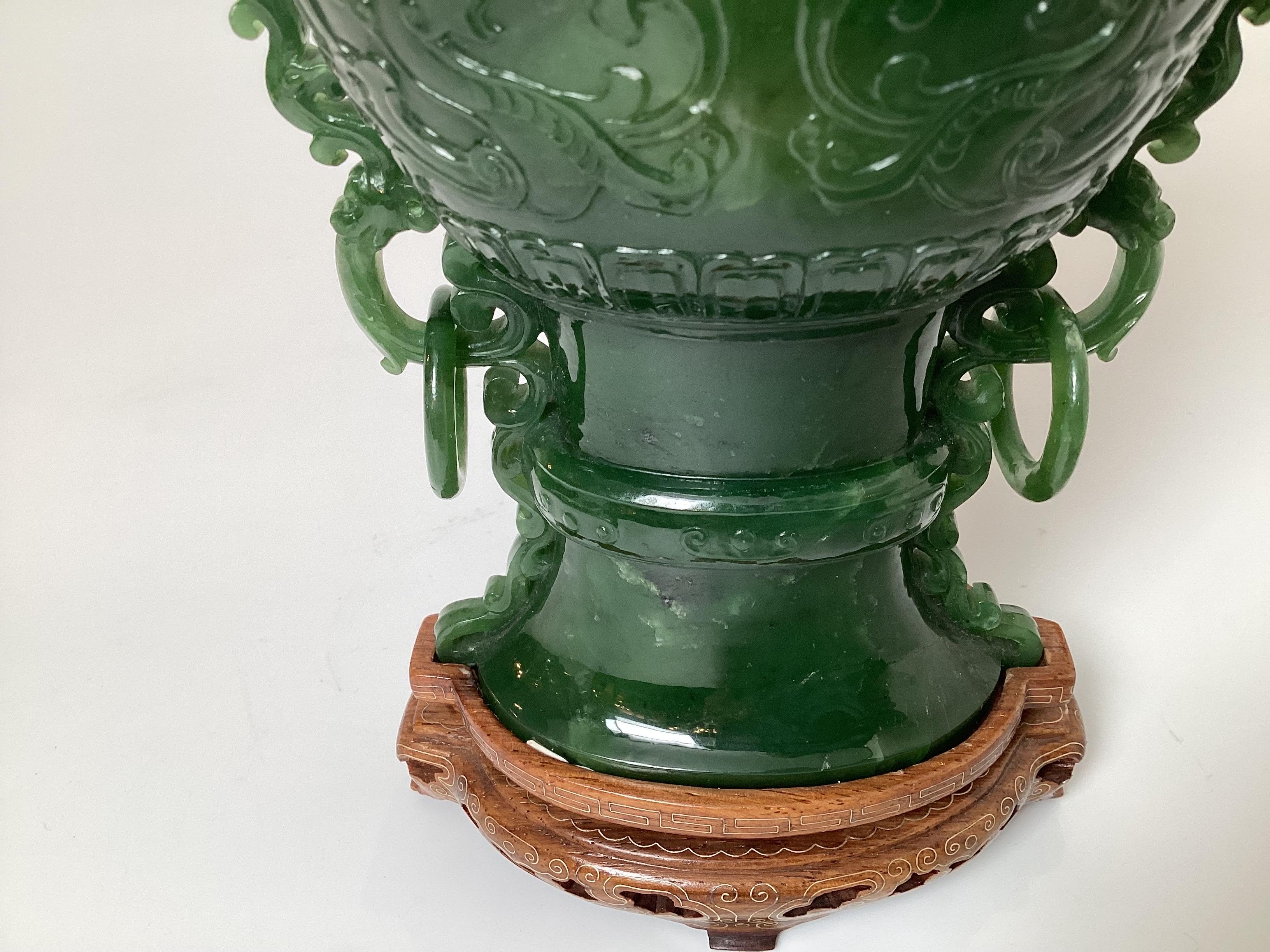 Large Green Jade Vase with Elephant Handles, Early 20th Century For Sale 1