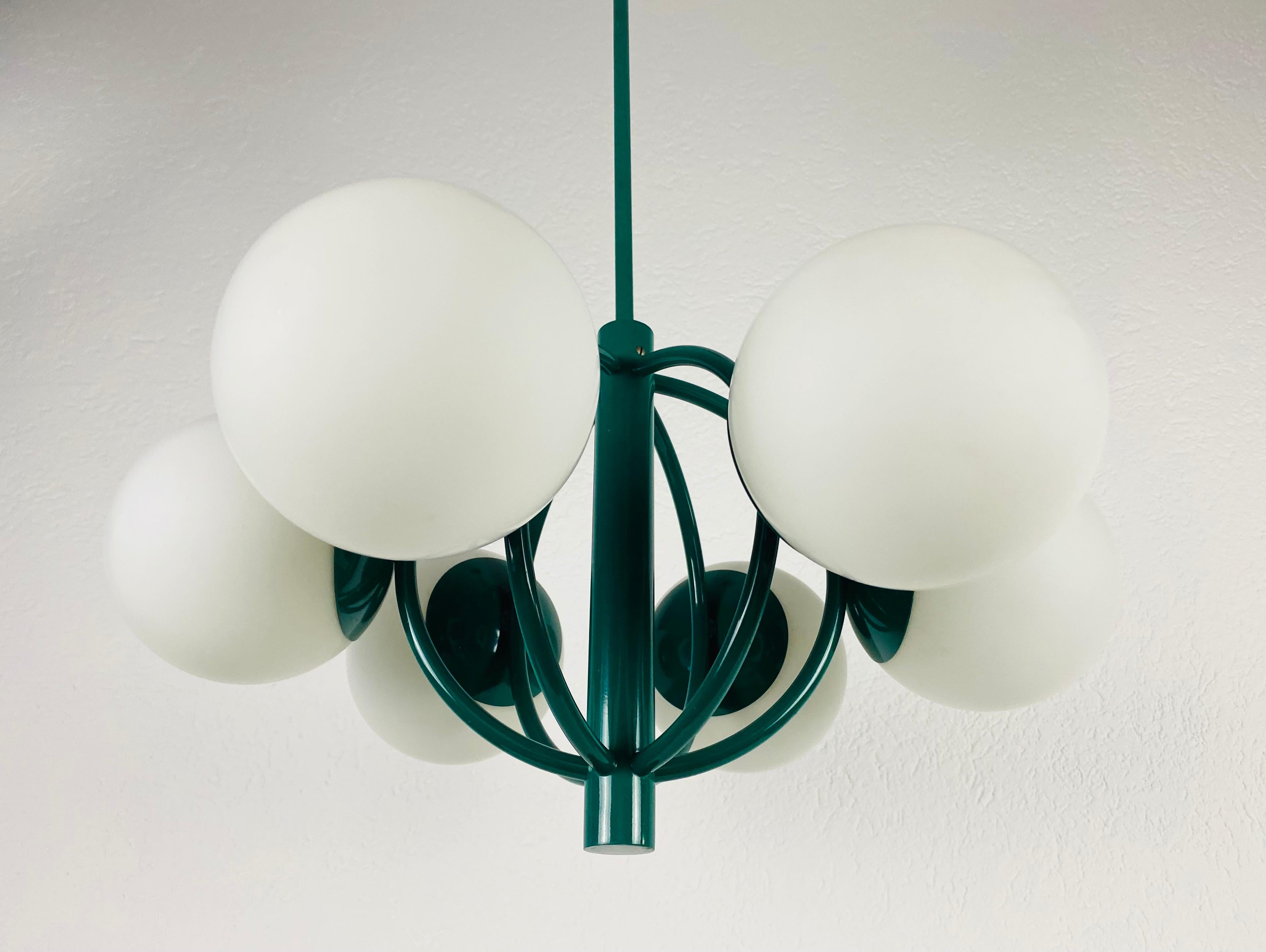 Large Green Kaiser Midcentury 6-Arm Space Age Chandelier, 1960s, Germany In Good Condition In Hagenbach, DE