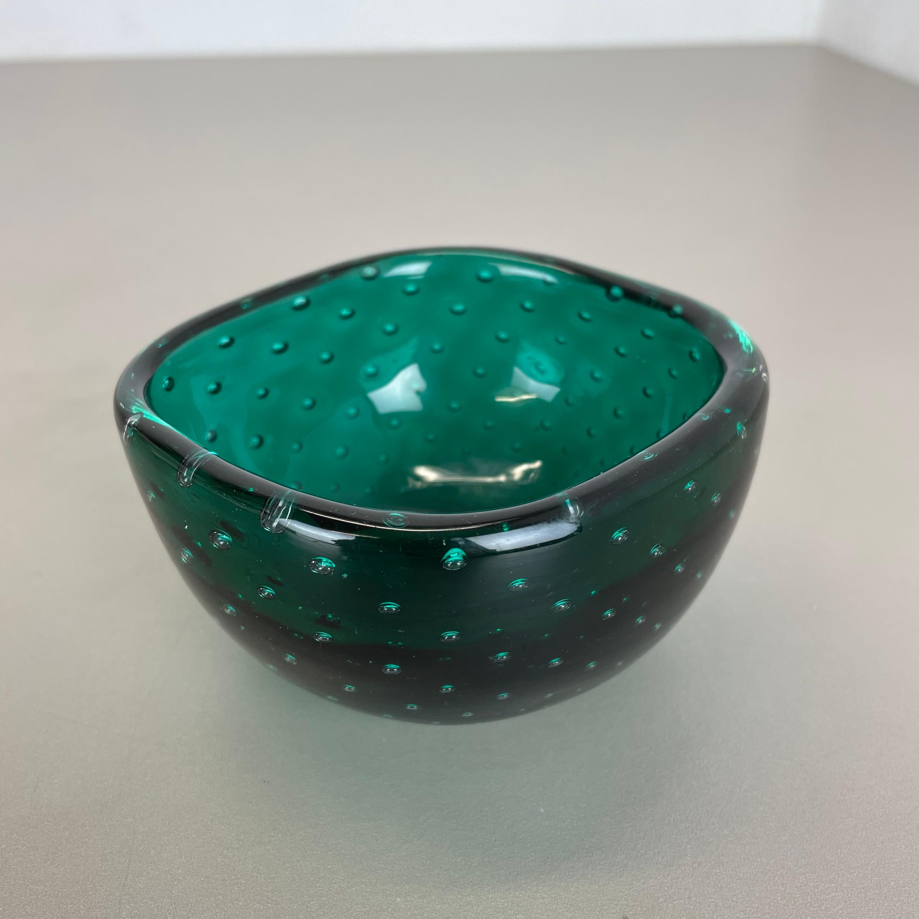 Large Green Murano Bubble Glass Bowl Element Shell Ashtray Murano, Italy, 1970s For Sale 1