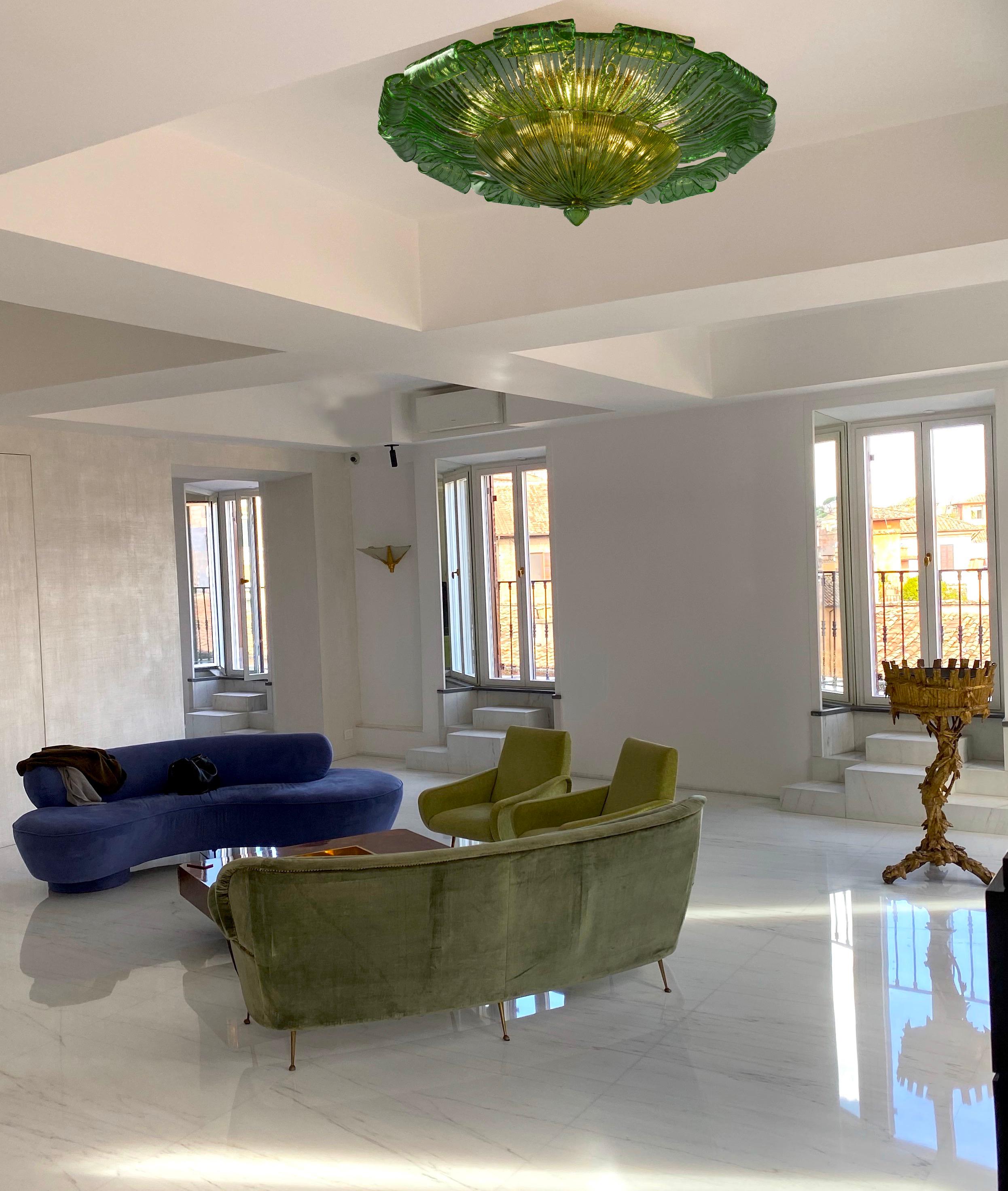 Lámpara de techo o empotrable grande de cristal de Murano verde Leave en venta 1