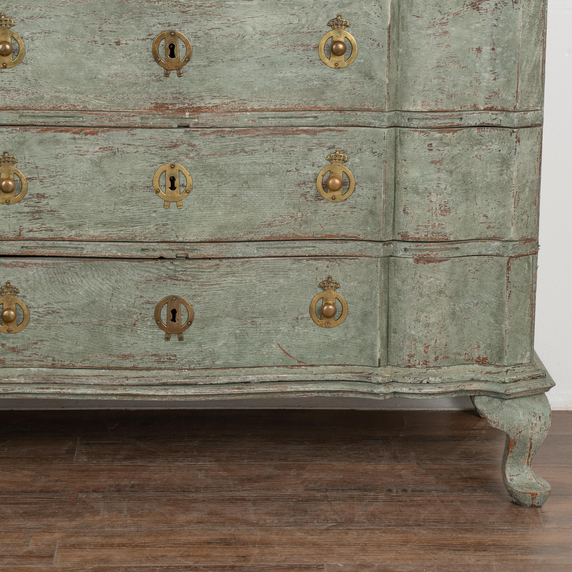 Large Green Painted Oak Rococo Chest of Four Drawers, Denmark circa 1770 4