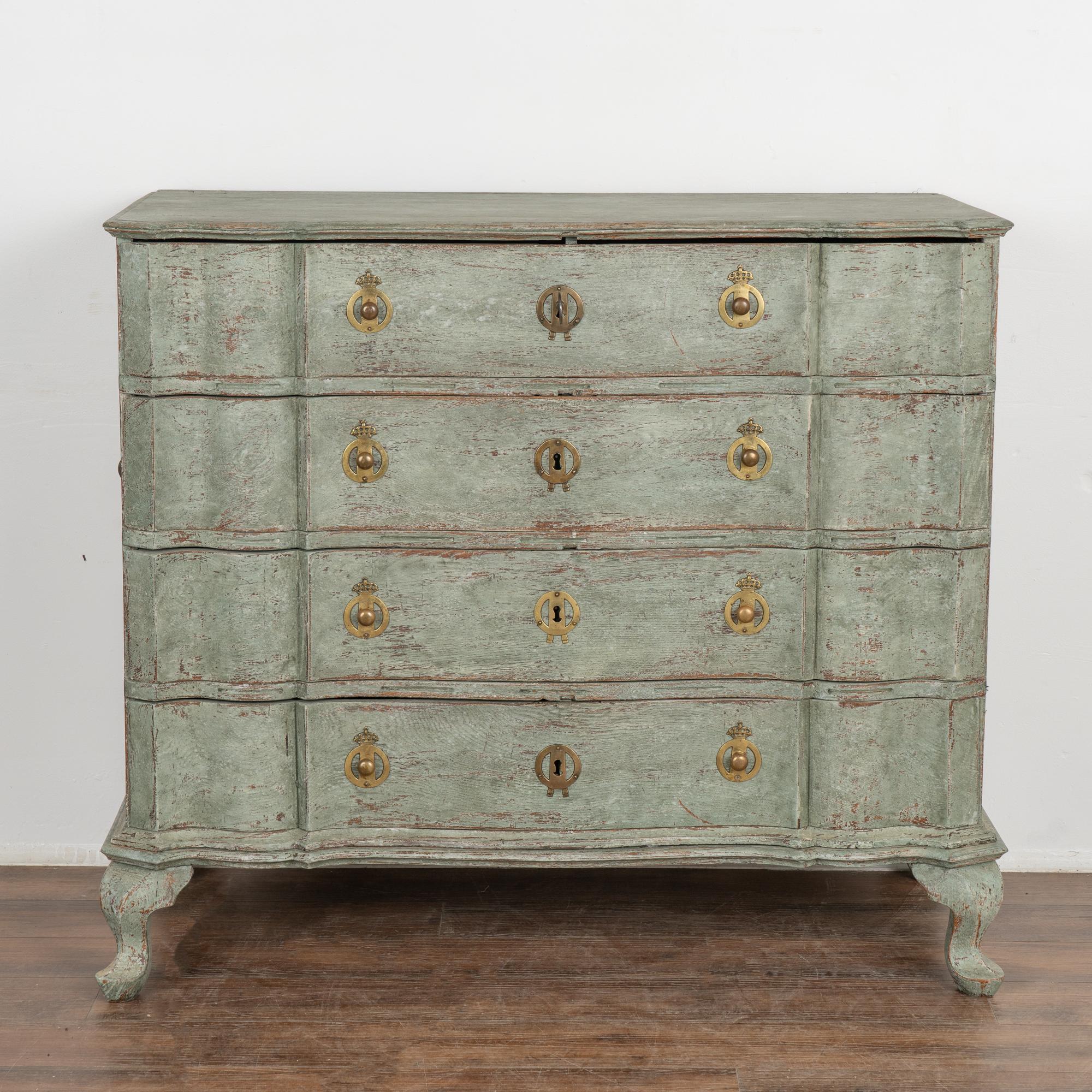 Large Green Painted Oak Rococo Chest of Four Drawers, Denmark circa 1770 In Good Condition In Round Top, TX